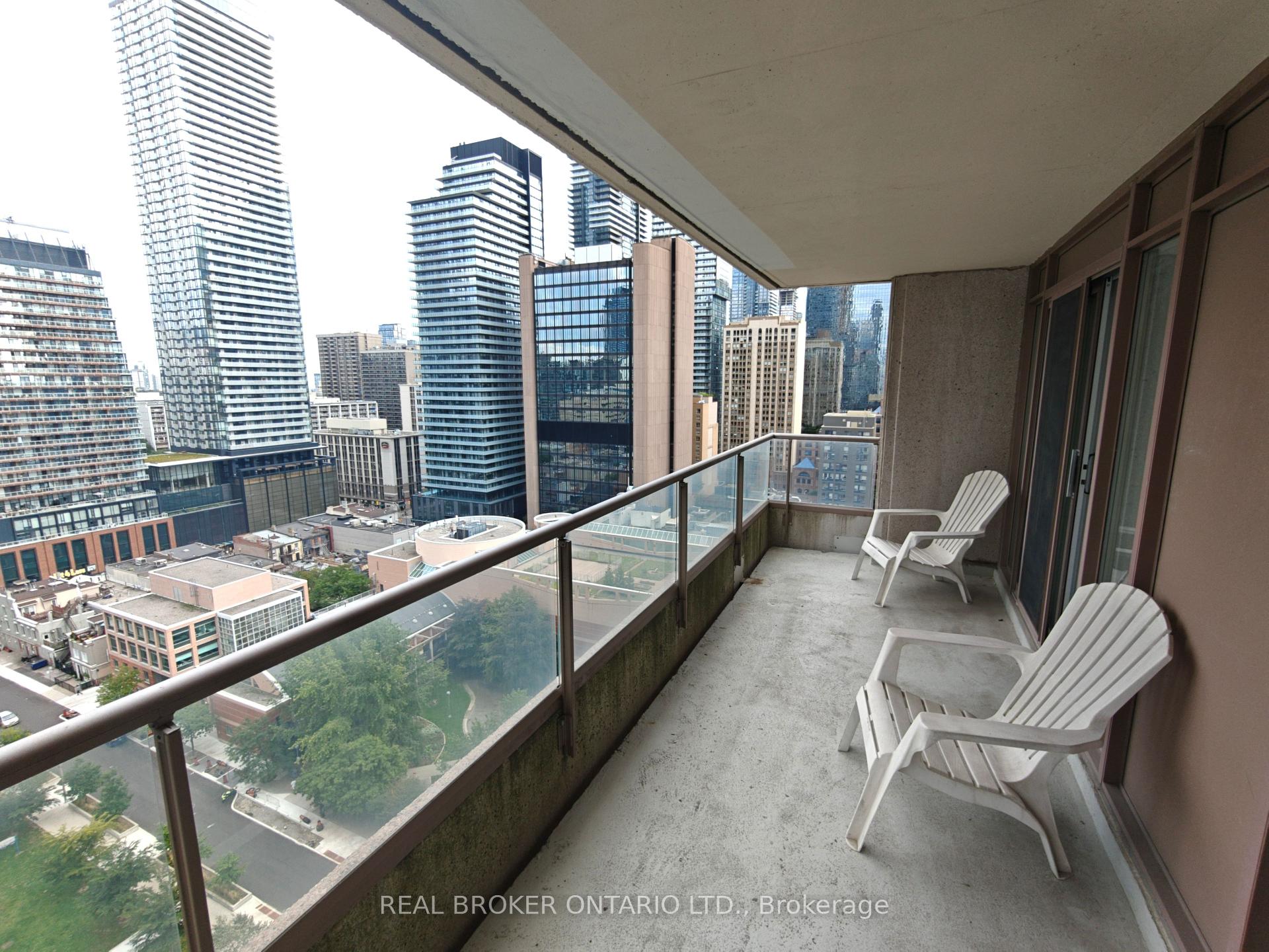 Photo 17 of Unit 1908, 909 Bay Street, Toronto, Bay Street Corridor — HOMEH