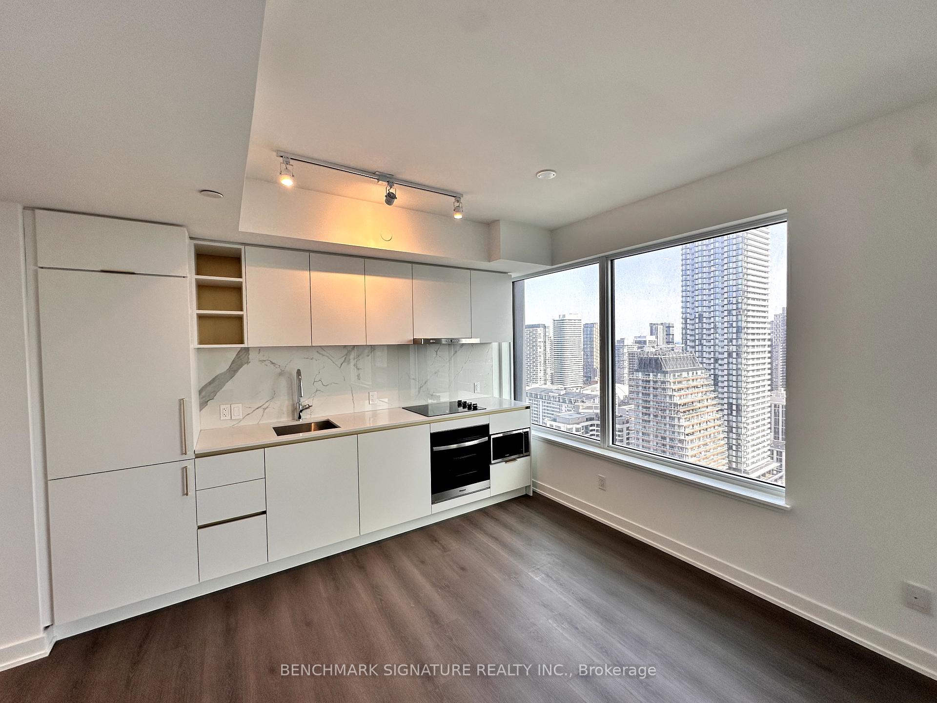 Photo 1 of Unit 3515, 8 Wellesley Street W, Toronto, Bay Street Corridor — HOMEH