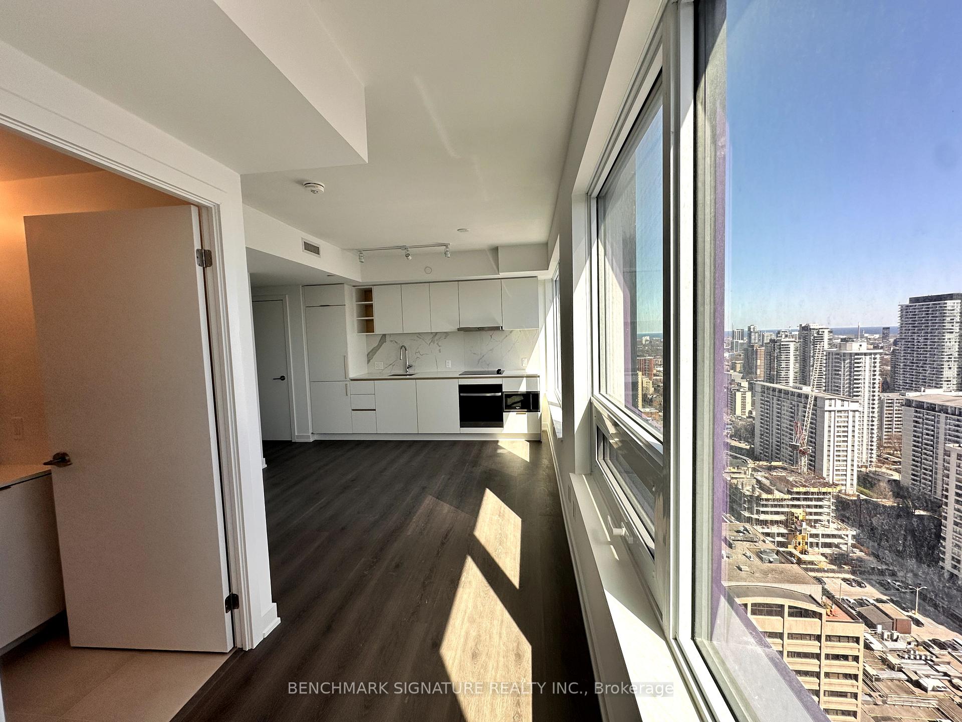 Photo 2 of Unit 3515, 8 Wellesley Street W, Toronto, Bay Street Corridor — HOMEH