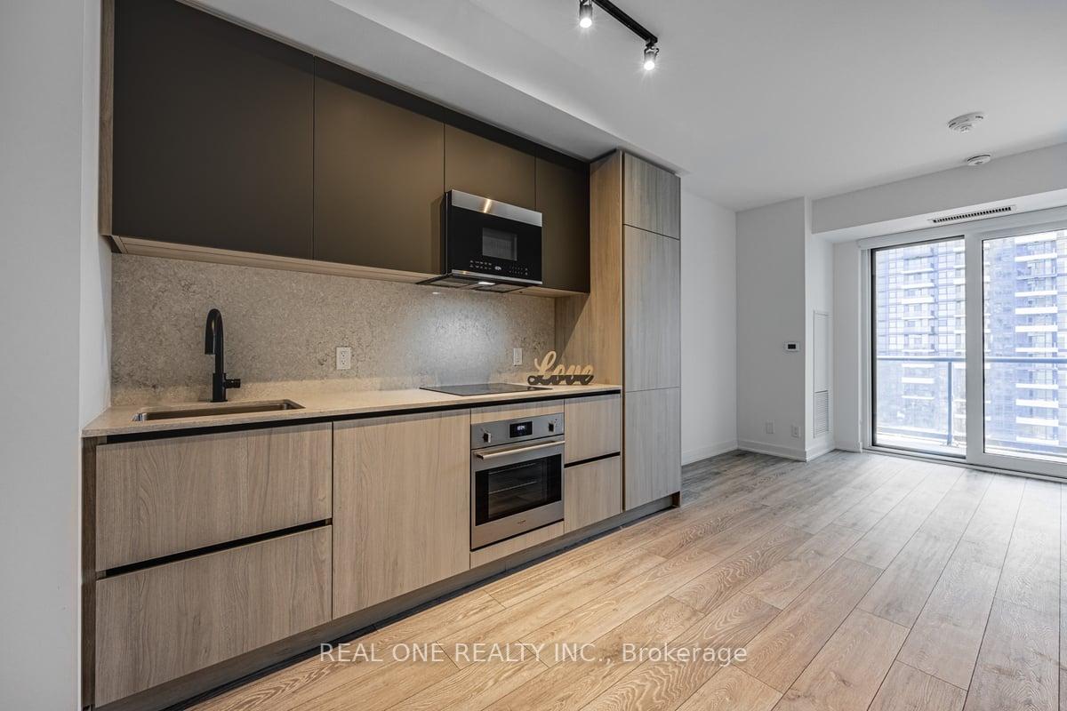 Photo 9 of Unit 3705, 108 Peter Street, Toronto, Waterfront Communities — HOMEH