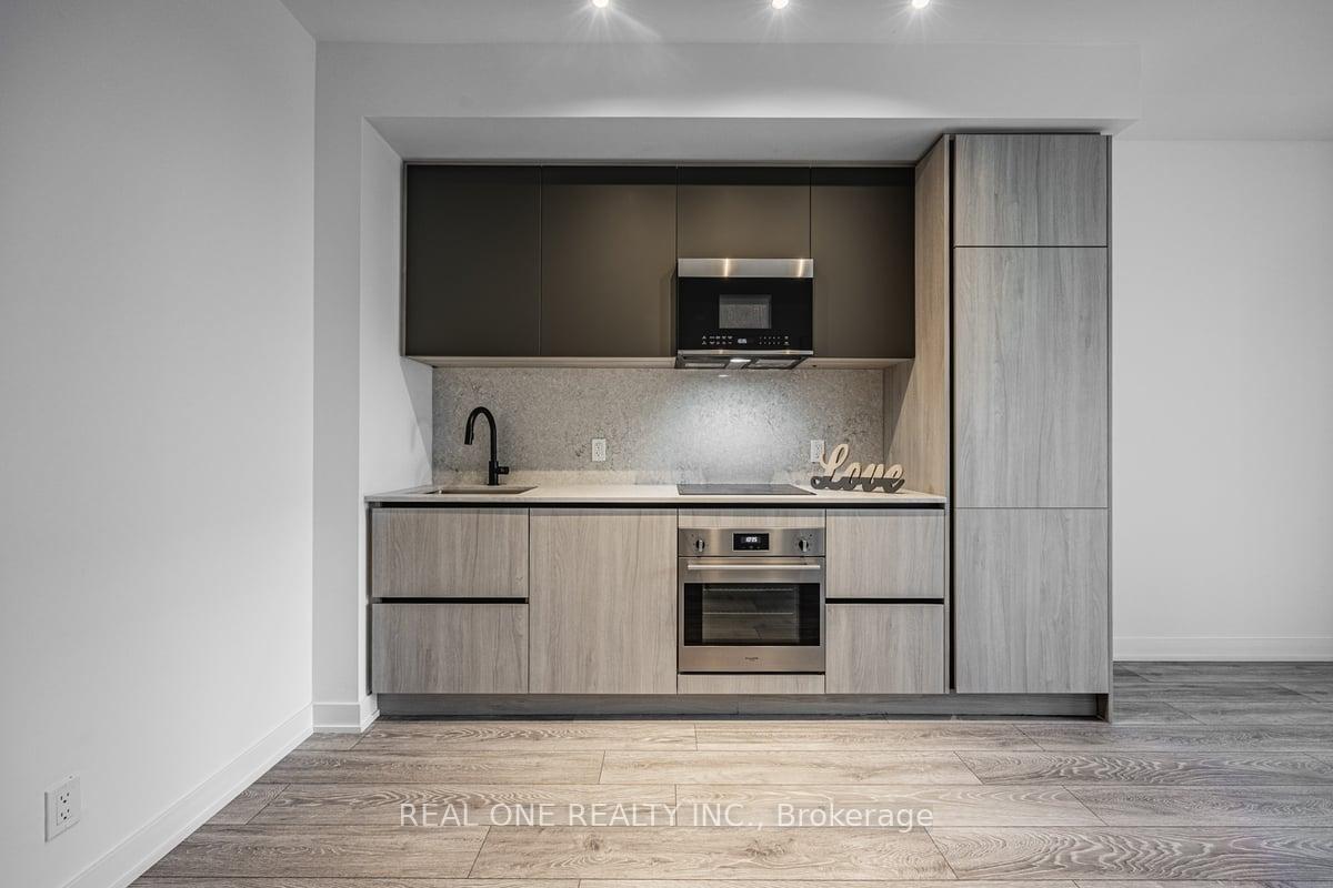 Photo 10 of Unit 3705, 108 Peter Street, Toronto, Waterfront Communities — HOMEH