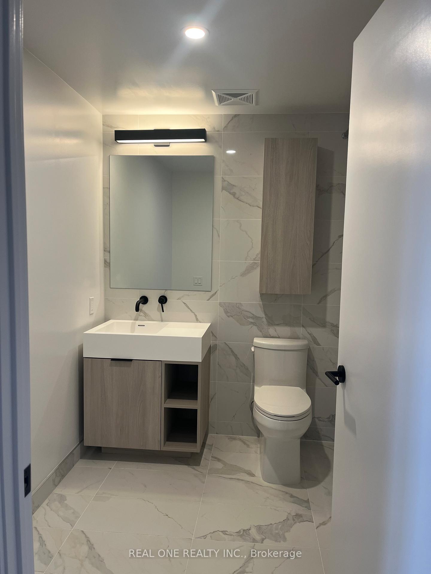 Photo 17 of Unit 3705, 108 Peter Street, Toronto, Waterfront Communities — HOMEH