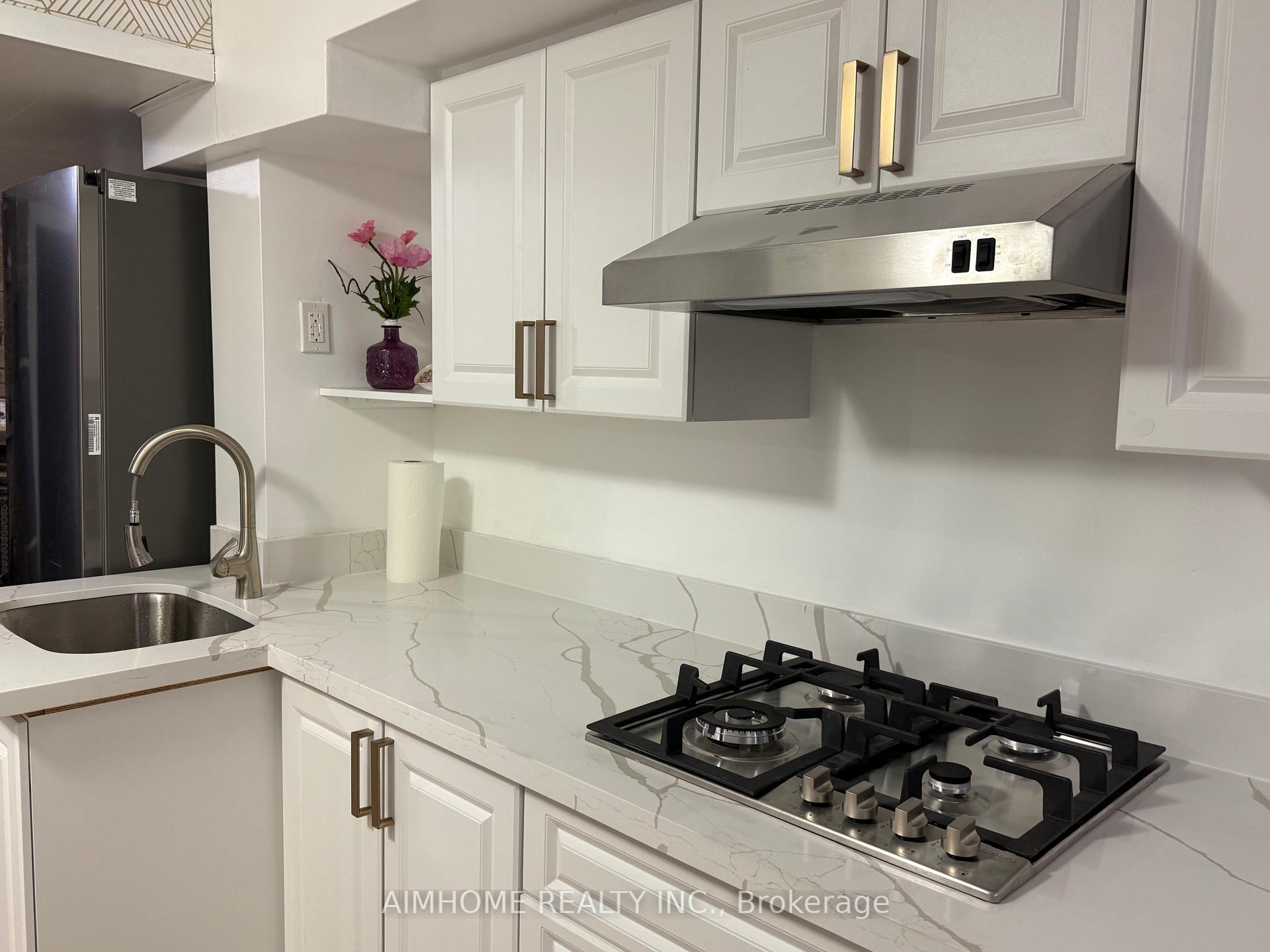 Photo 5 of Unit Bsmt #2, 72 La Rose Avenue, Etobicoke, Humber Heights — HOMEH