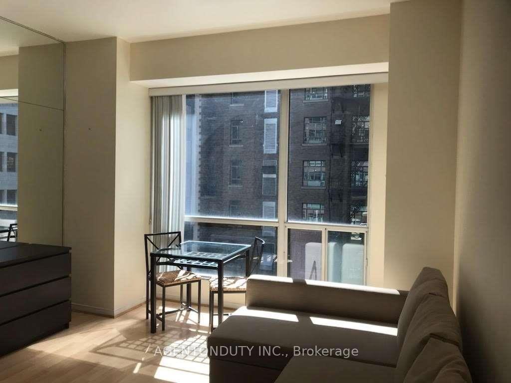 Photo 6 of Unit 1109, 7 King Street E, Toronto, Church-Yonge Corridor — HOMEH