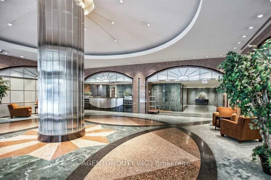 Photo 4 of Unit 1109, 7 King Street E, Toronto, Church-Yonge Corridor — HOMEH