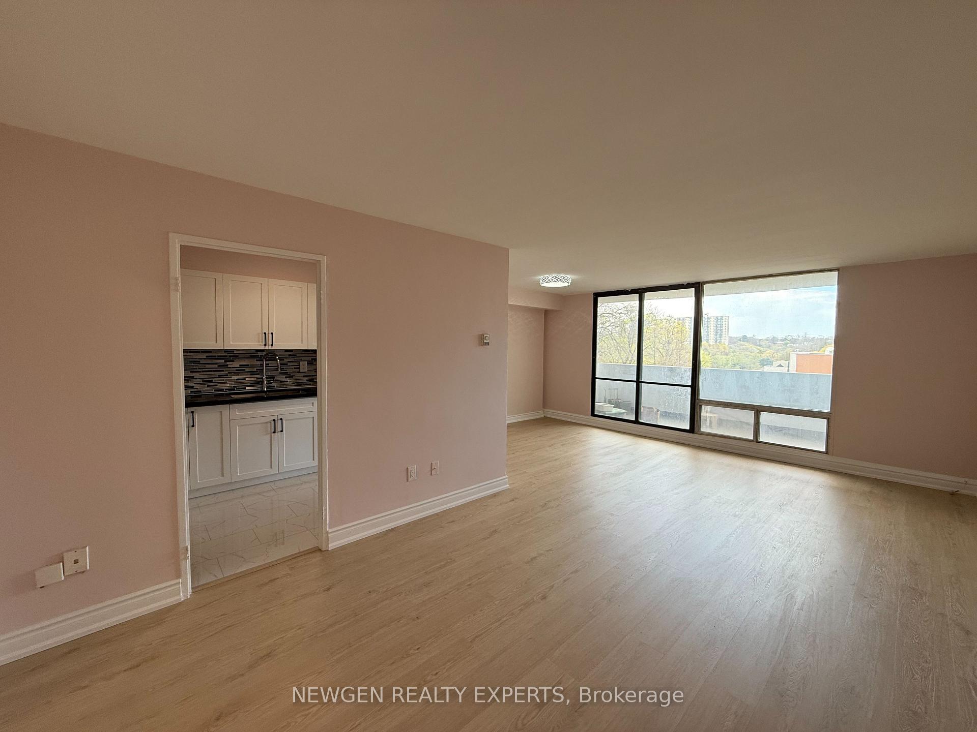 Photo 7 of Unit 502, 3 Massey Square, Toronto, Crescent Town — HOMEH