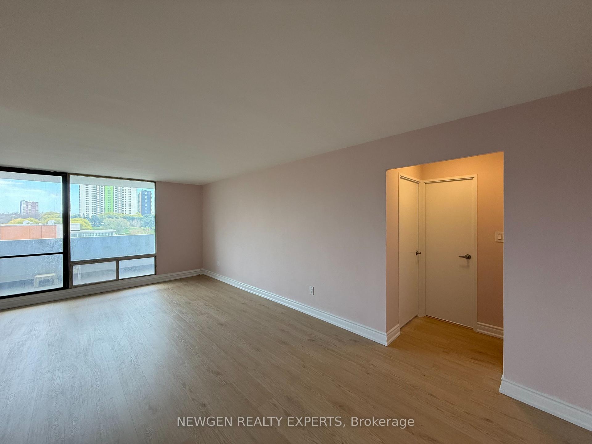 Photo 8 of Unit 502, 3 Massey Square, Toronto, Crescent Town — HOMEH