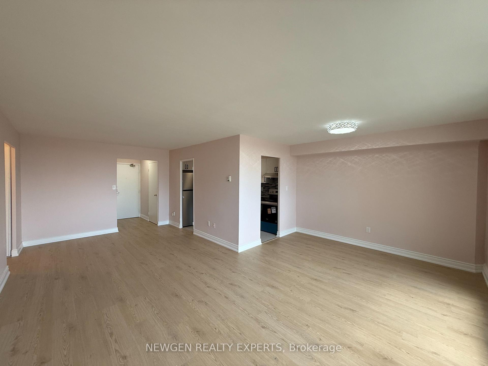 Photo 9 of Unit 502, 3 Massey Square, Toronto, Crescent Town — HOMEH