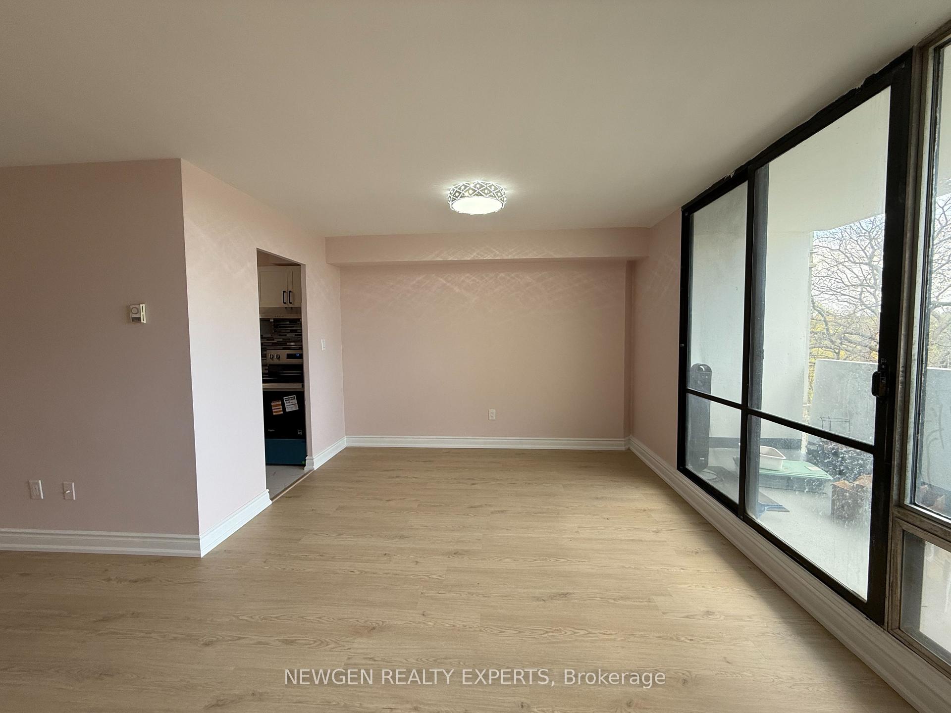 Photo 10 of Unit 502, 3 Massey Square, Toronto, Crescent Town — HOMEH