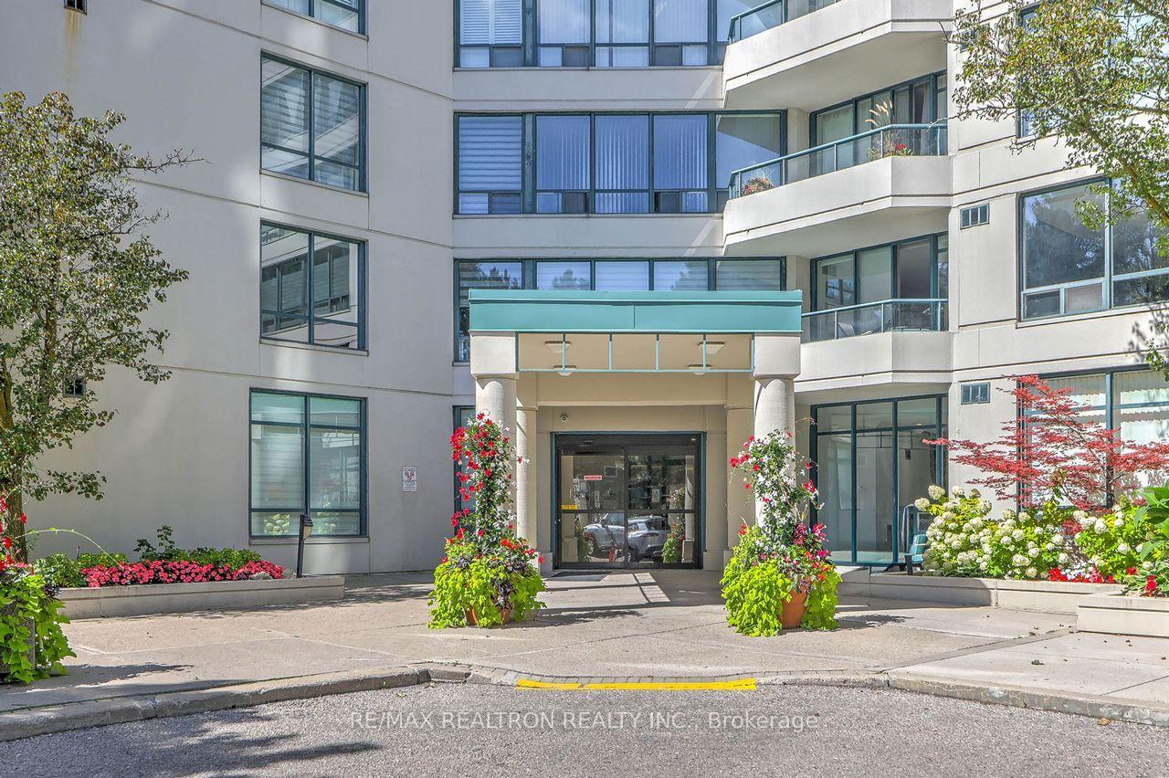 Photo 7 of Unit 614, 120 Promenade Circle, Vaughan, Brownridge — HOMEH