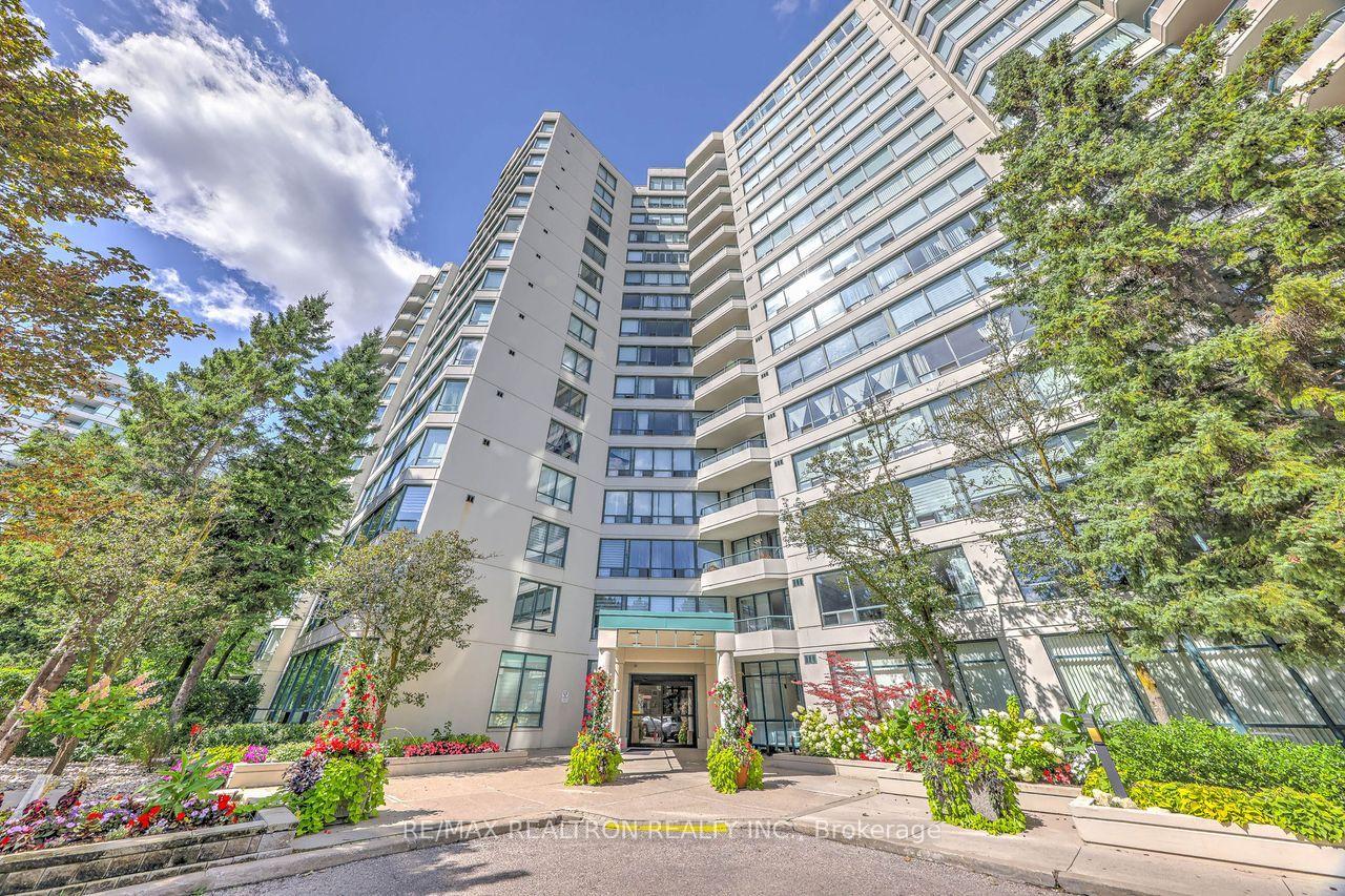 Photo 8 of Unit 614, 120 Promenade Circle, Vaughan, Brownridge — HOMEH