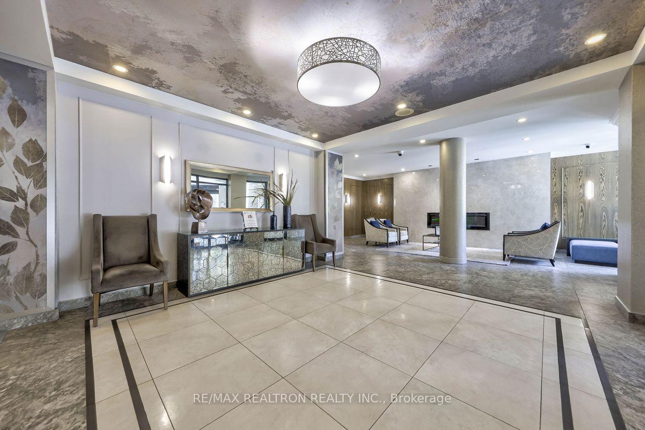 Photo 12 of Unit 614, 120 Promenade Circle, Vaughan, Brownridge — HOMEH