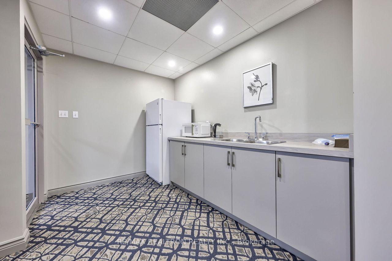 Photo 17 of Unit 614, 120 Promenade Circle, Vaughan, Brownridge — HOMEH