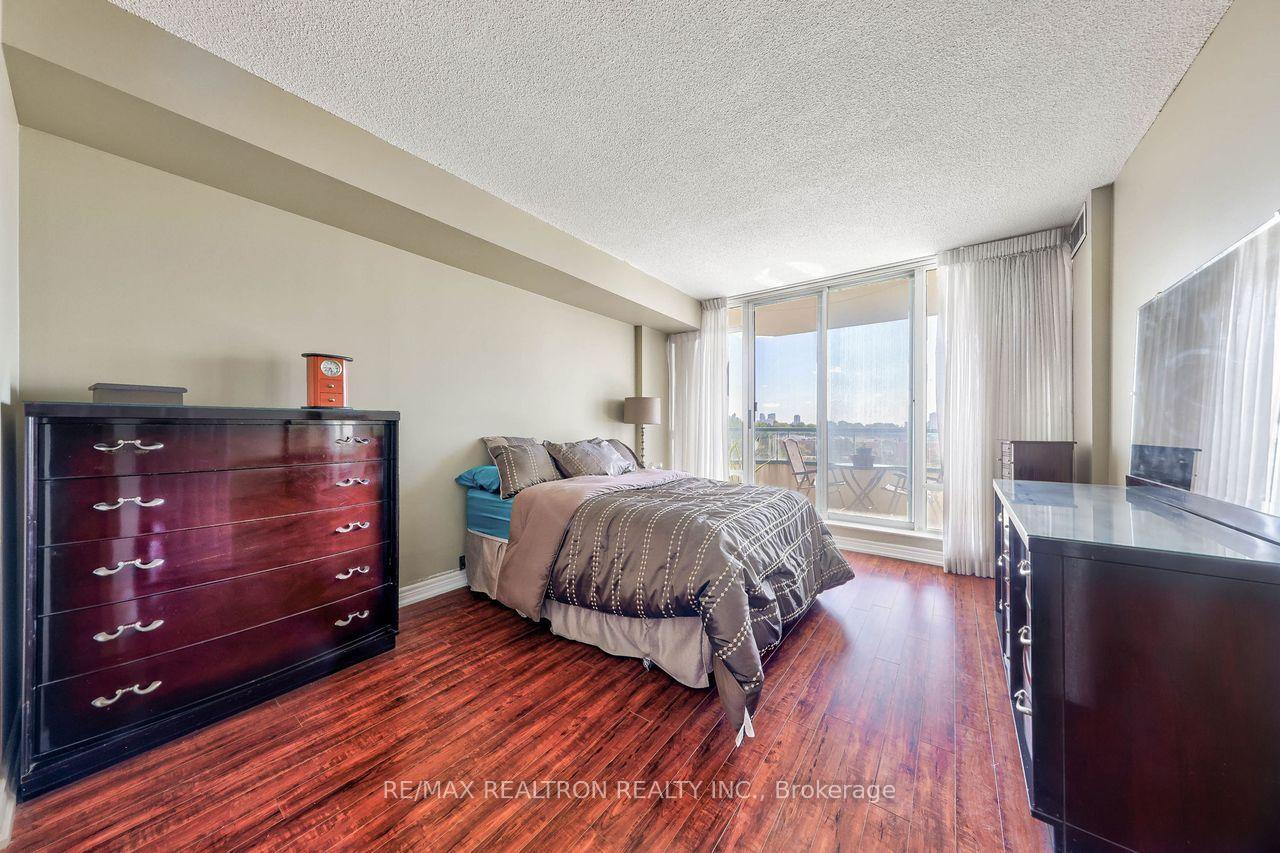 Photo 37 of Unit 614, 120 Promenade Circle, Vaughan, Brownridge — HOMEH
