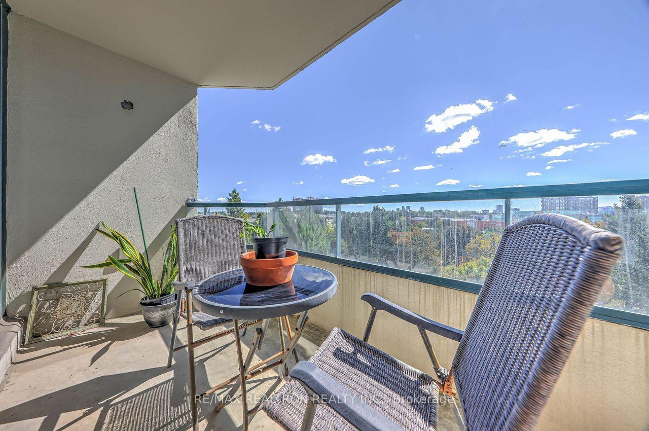 Photo 41 of Unit 614, 120 Promenade Circle, Vaughan, Brownridge — HOMEH