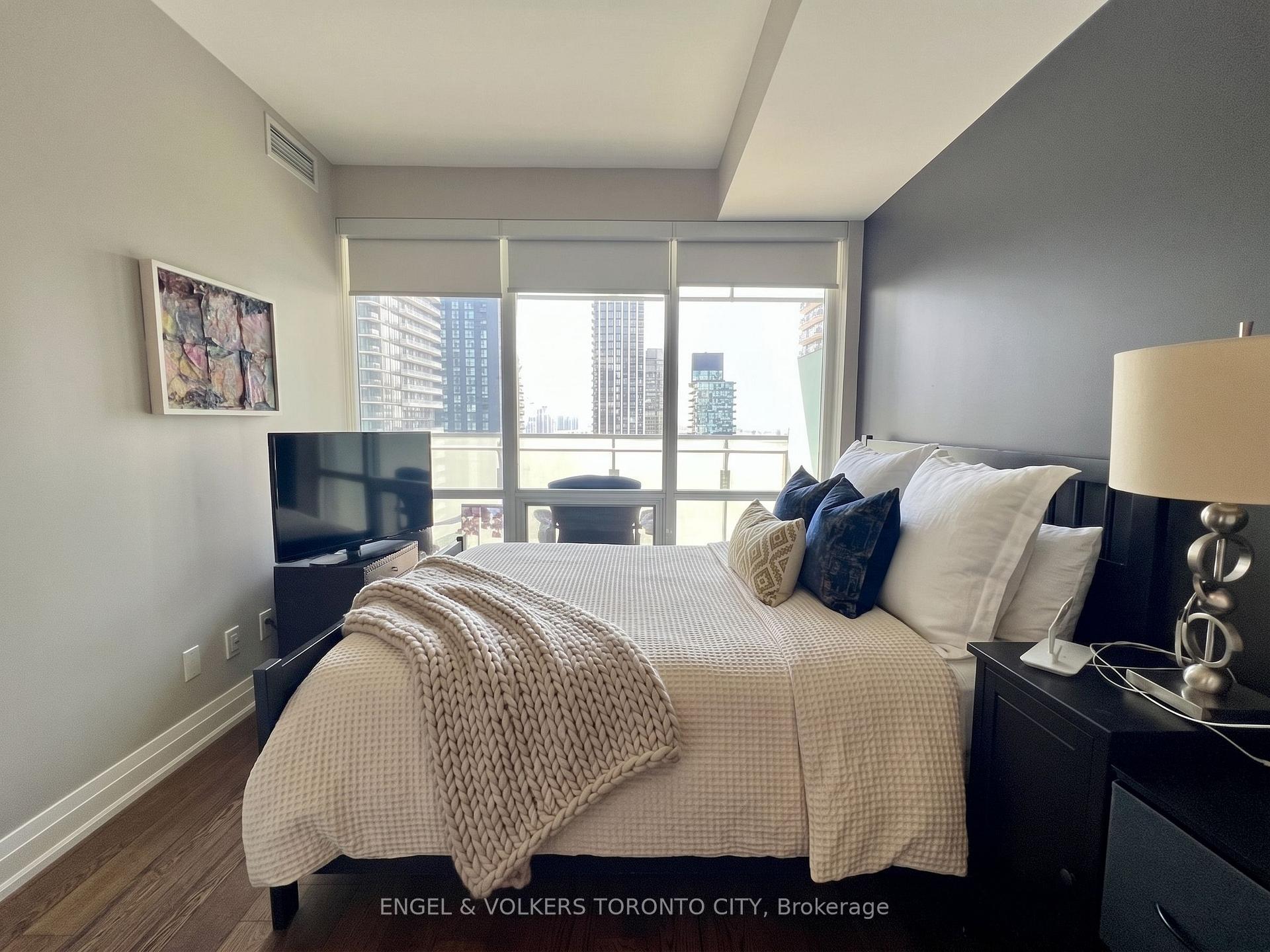 Photo 6 of Unit 2804, 80 John Street, Toronto, Waterfront Communities — HOMEH