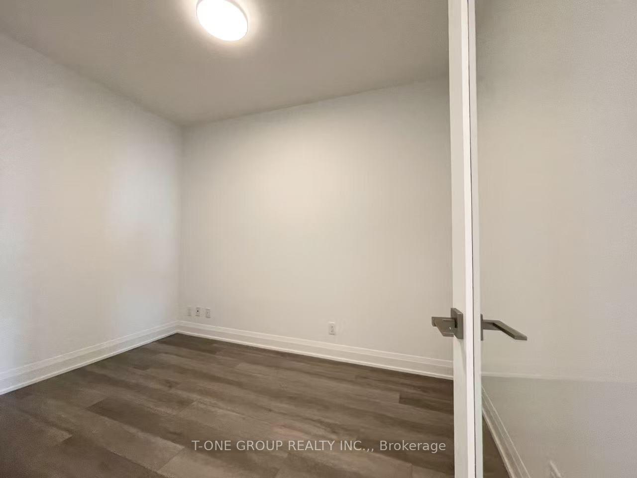 Photo 13 of Unit 2806, 18 Water Walk Drive, Markham, Unionville — HOMEH