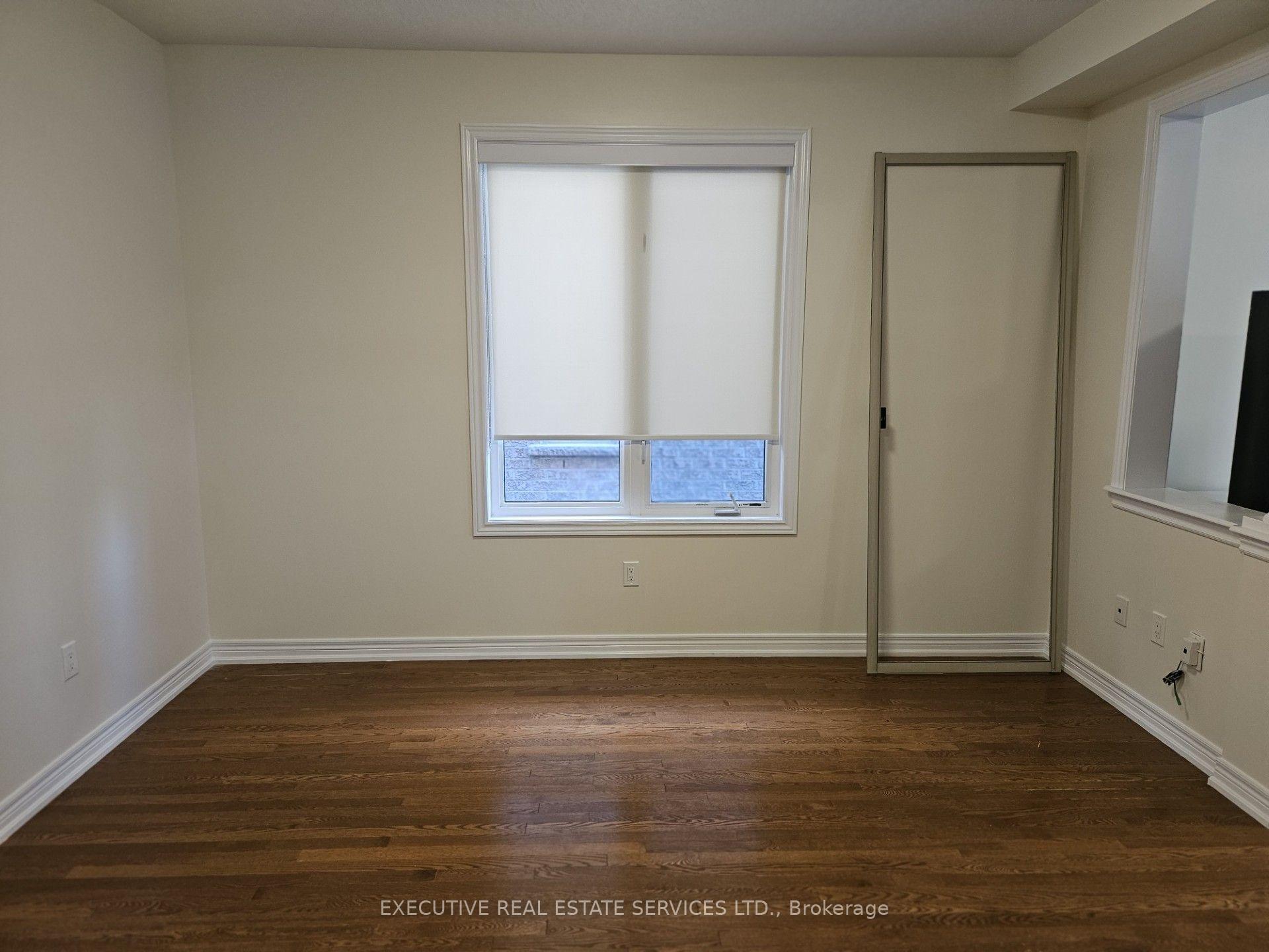 Photo 13 of 27 Durango Drive, Brampton, Credit Valley — HOMEH