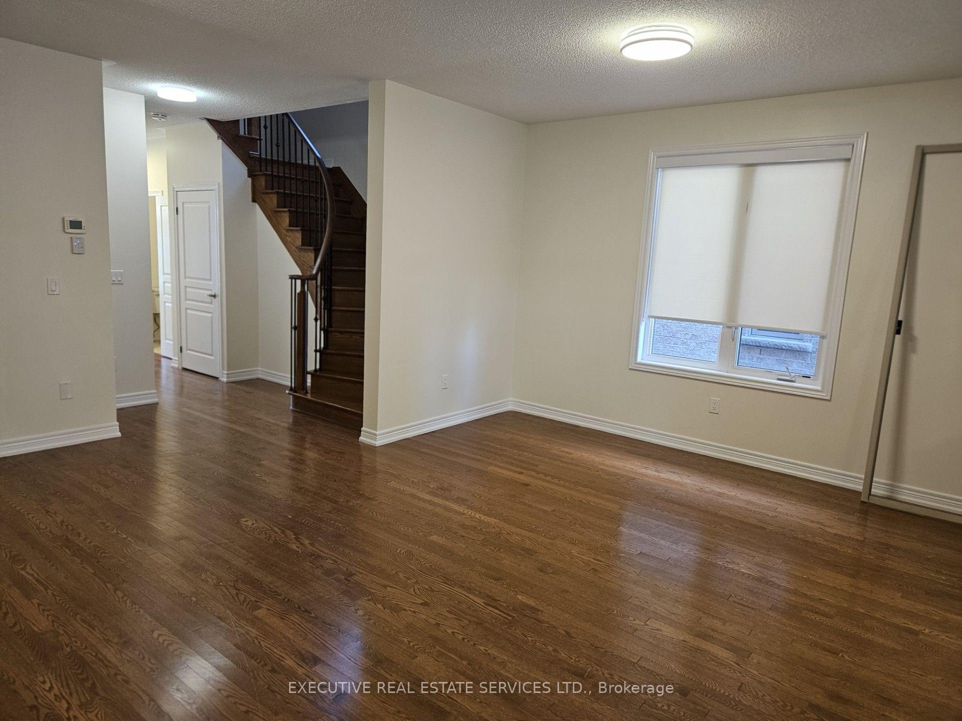 Photo 16 of 27 Durango Drive, Brampton, Credit Valley — HOMEH