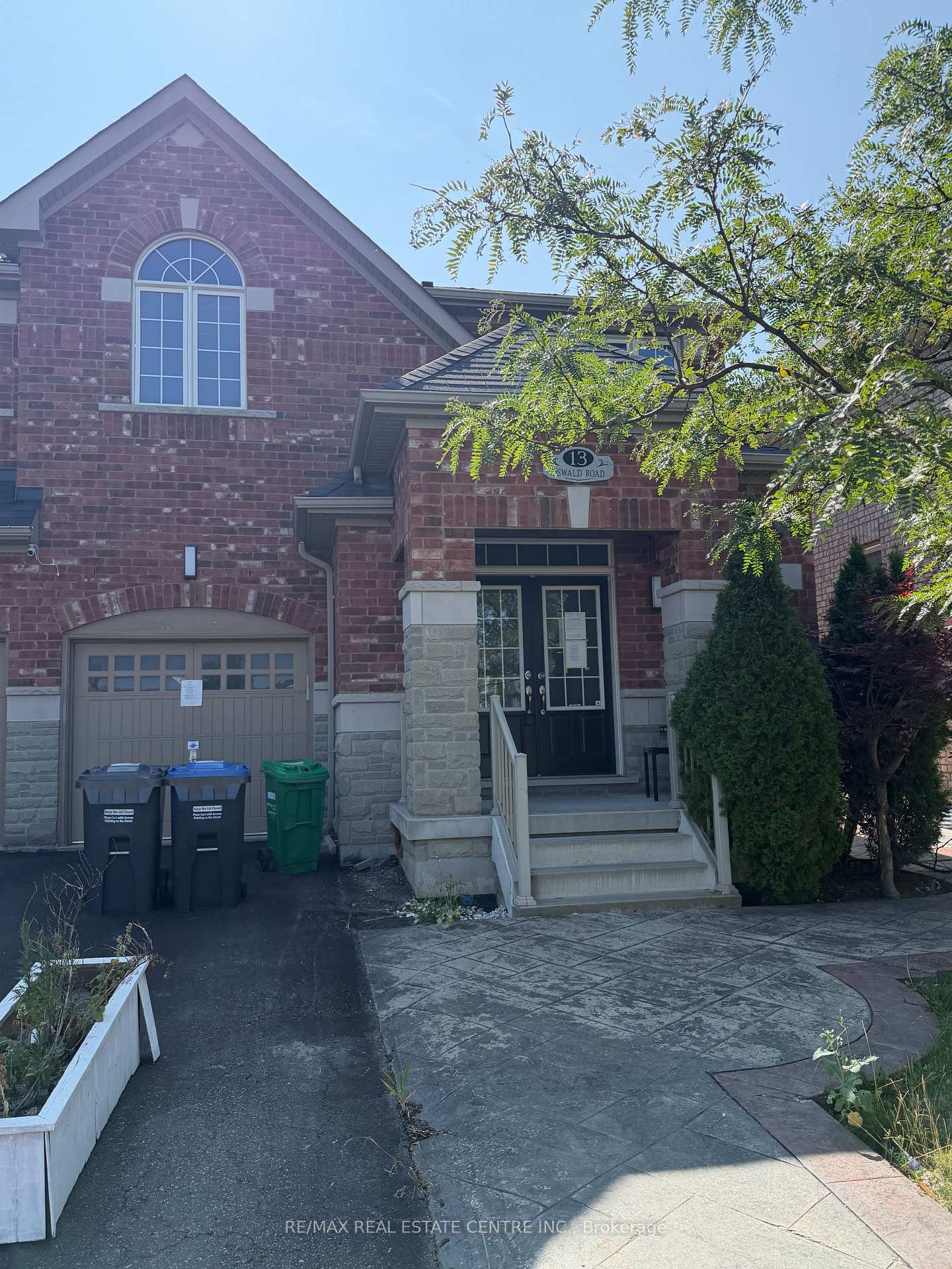 Photo 1 of 13 Oswald Road, Brampton, Bram East — HOMEH