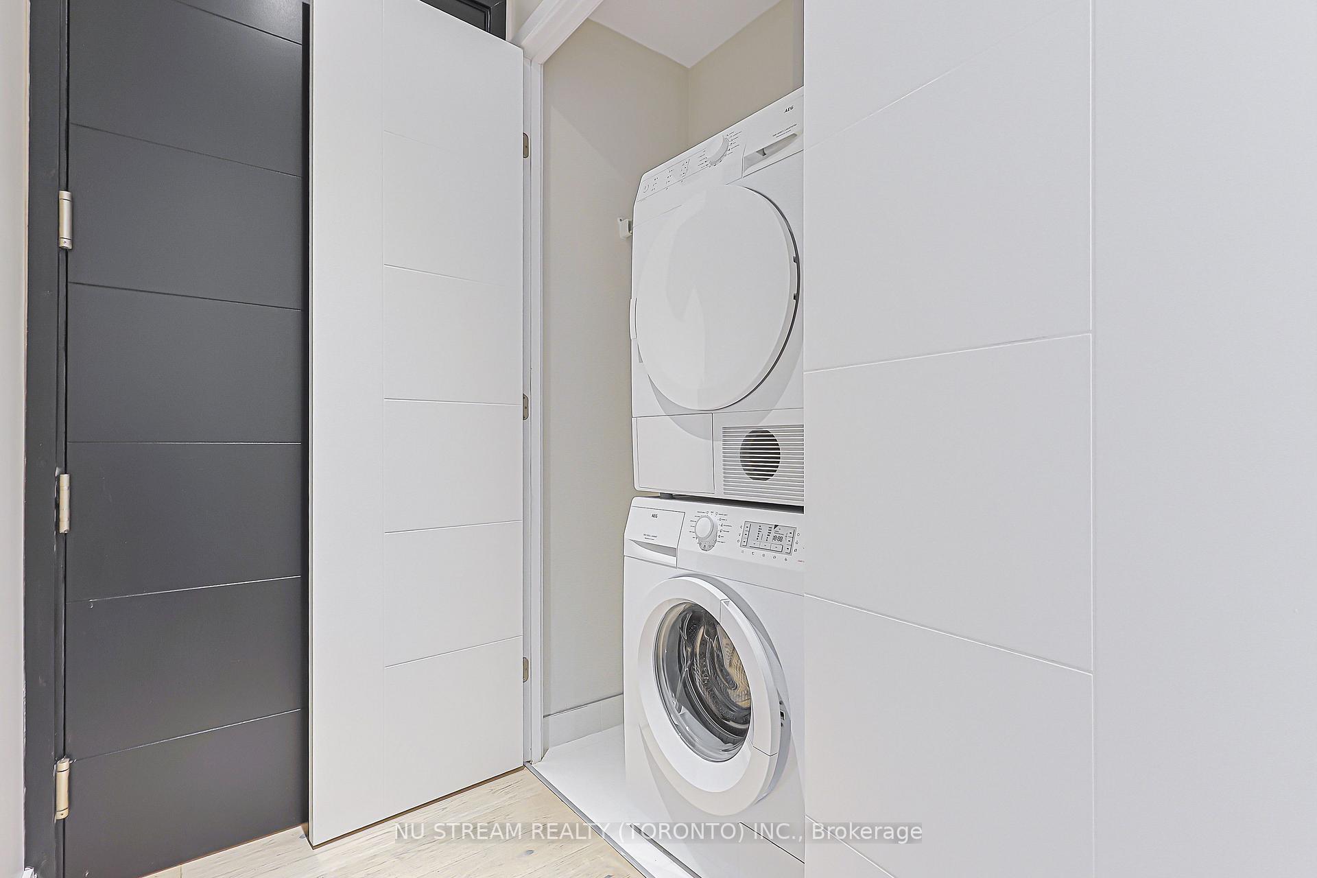 Photo 10 of Unit 4608, 488 University Avenue, Toronto, Kensington-Chinatown — HOMEH