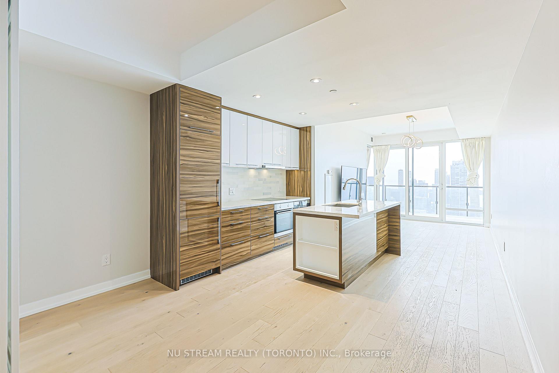Photo 11 of Unit 4608, 488 University Avenue, Toronto, Kensington-Chinatown — HOMEH
