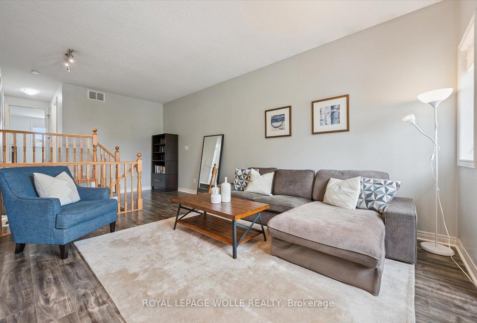 Photo 15 of 223 Hollyridge Crescent, Kitchener, Highland West — HOMEH