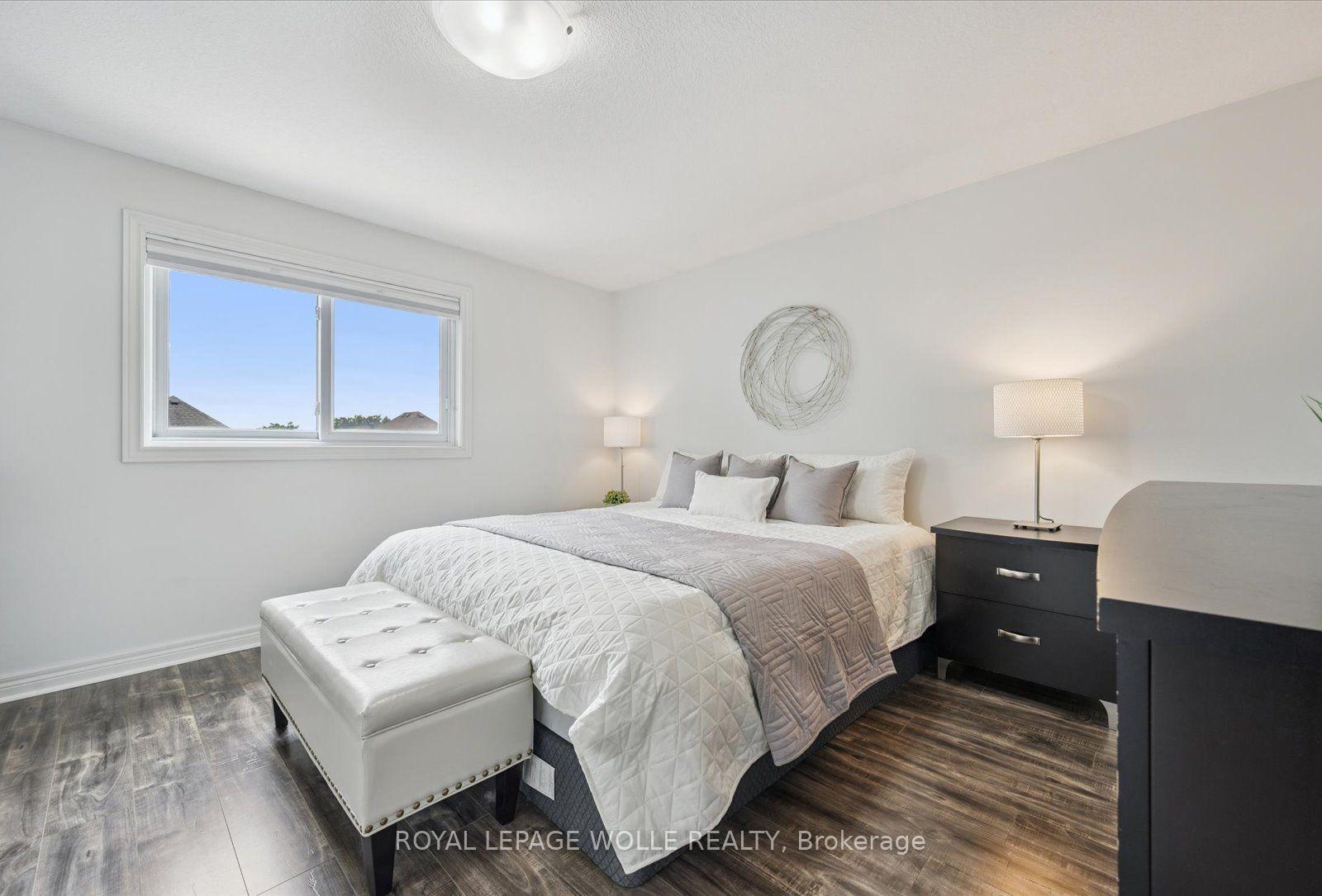Photo 20 of 223 Hollyridge Crescent, Kitchener, Highland West — HOMEH