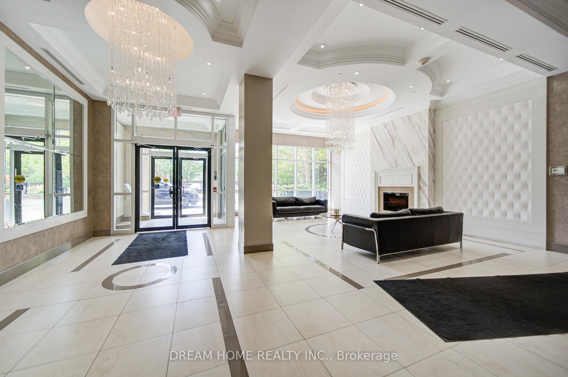 Photo 3 of Unit 322, 2396 Major Mackenzie Drive, Vaughan, Maple — HOMEH