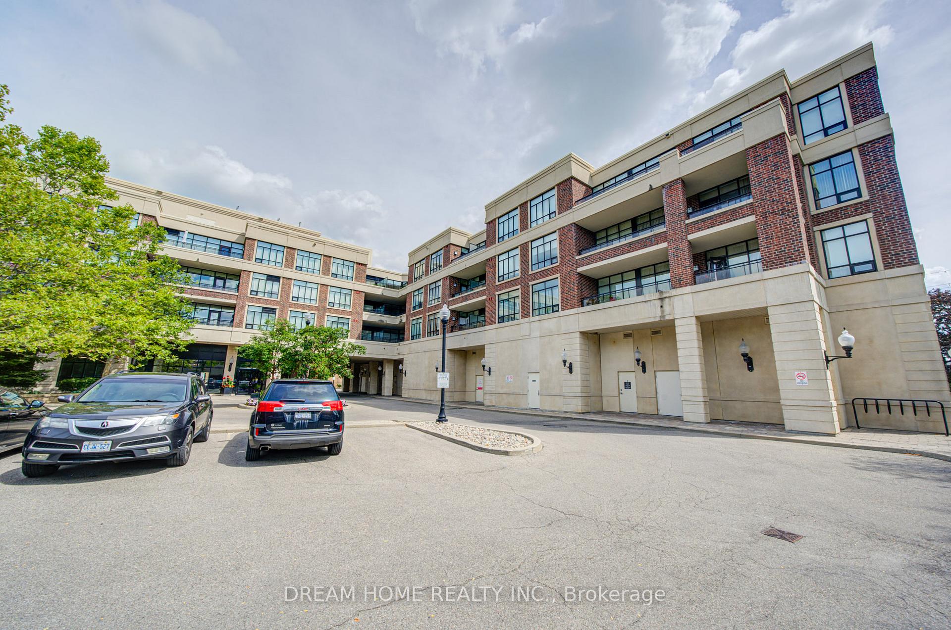 Photo 5 of Unit 322, 2396 Major Mackenzie Drive, Vaughan, Maple — HOMEH