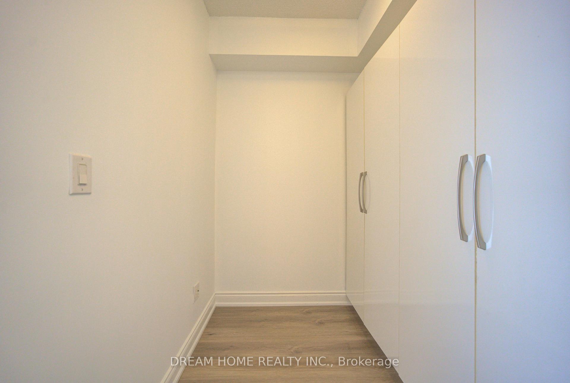 Photo 24 of Unit 322, 2396 Major Mackenzie Drive, Vaughan, Maple — HOMEH