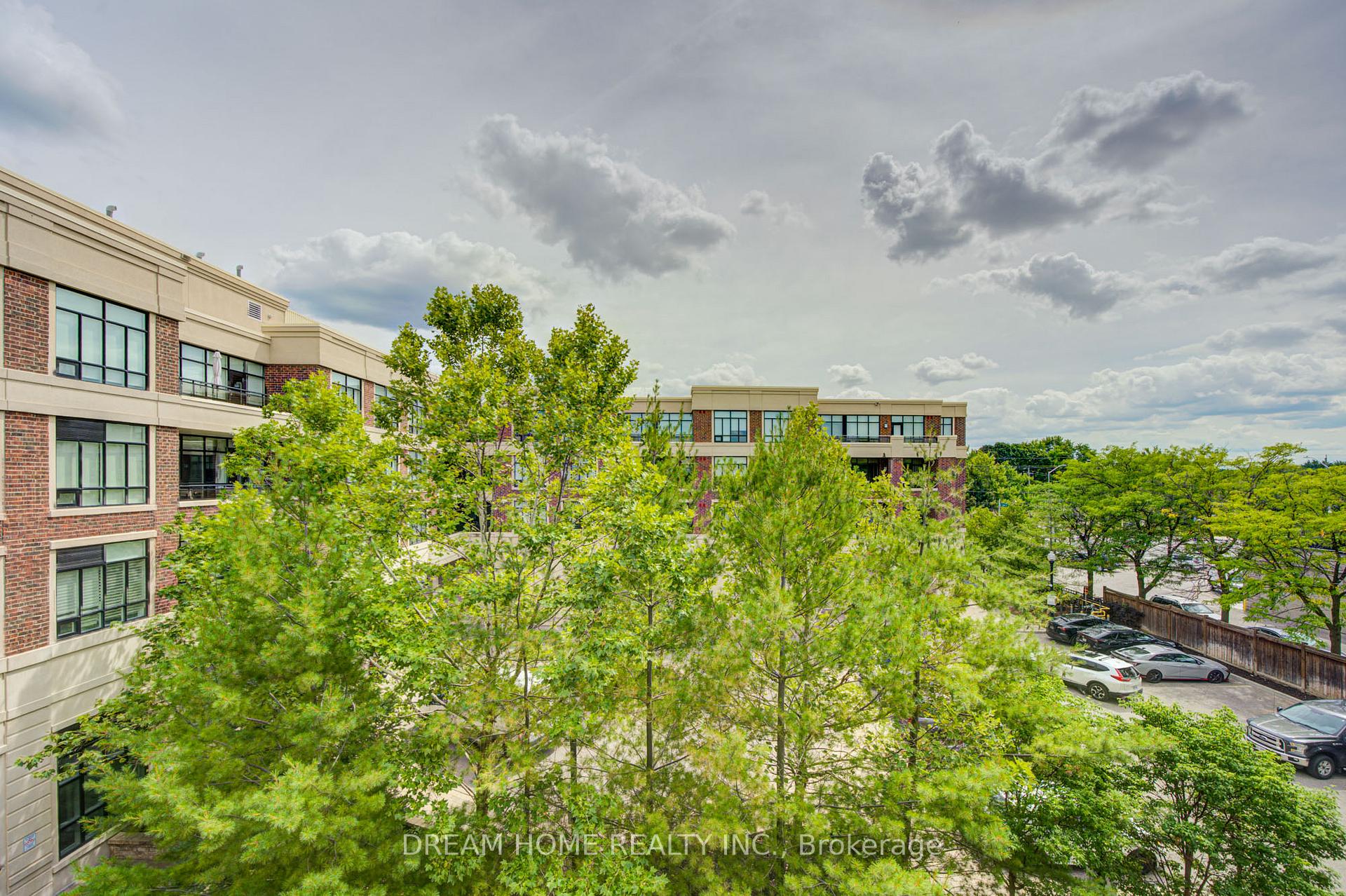Photo 25 of Unit 322, 2396 Major Mackenzie Drive, Vaughan, Maple — HOMEH