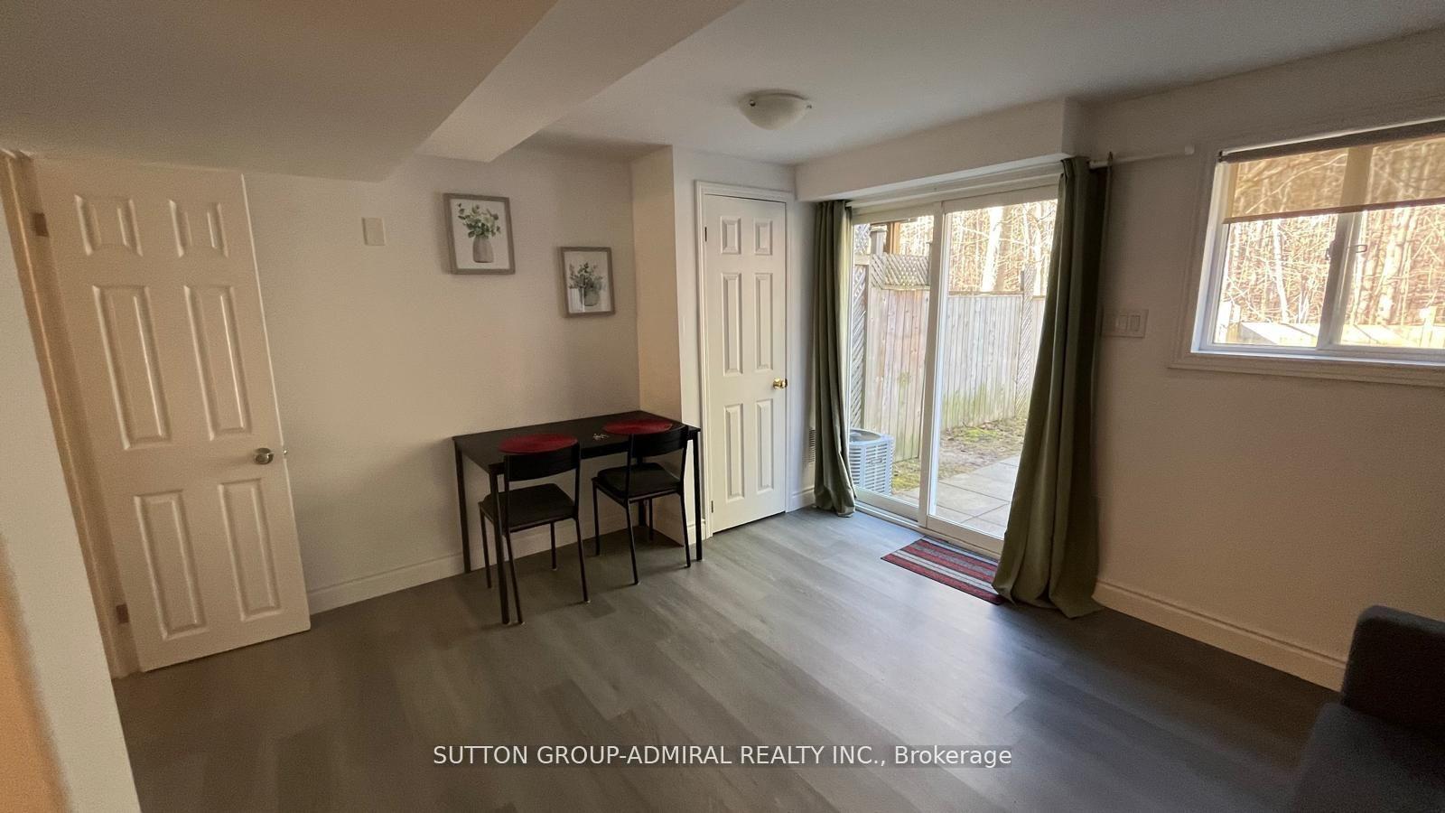 Photo 3 of Unit Walkout, 70 Hawthorne Crescent, Barrie, Ardagh — HOMEH
