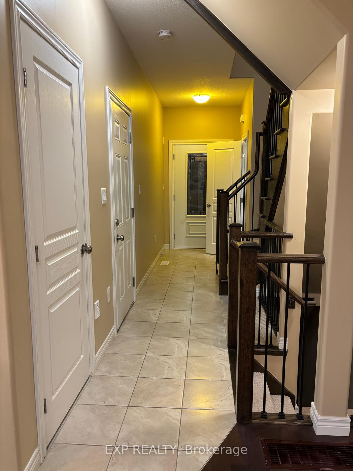 Photo 7 of Unit 16, 6 Chestnut Drive, Grimsby, Grimsby West — HOMEH
