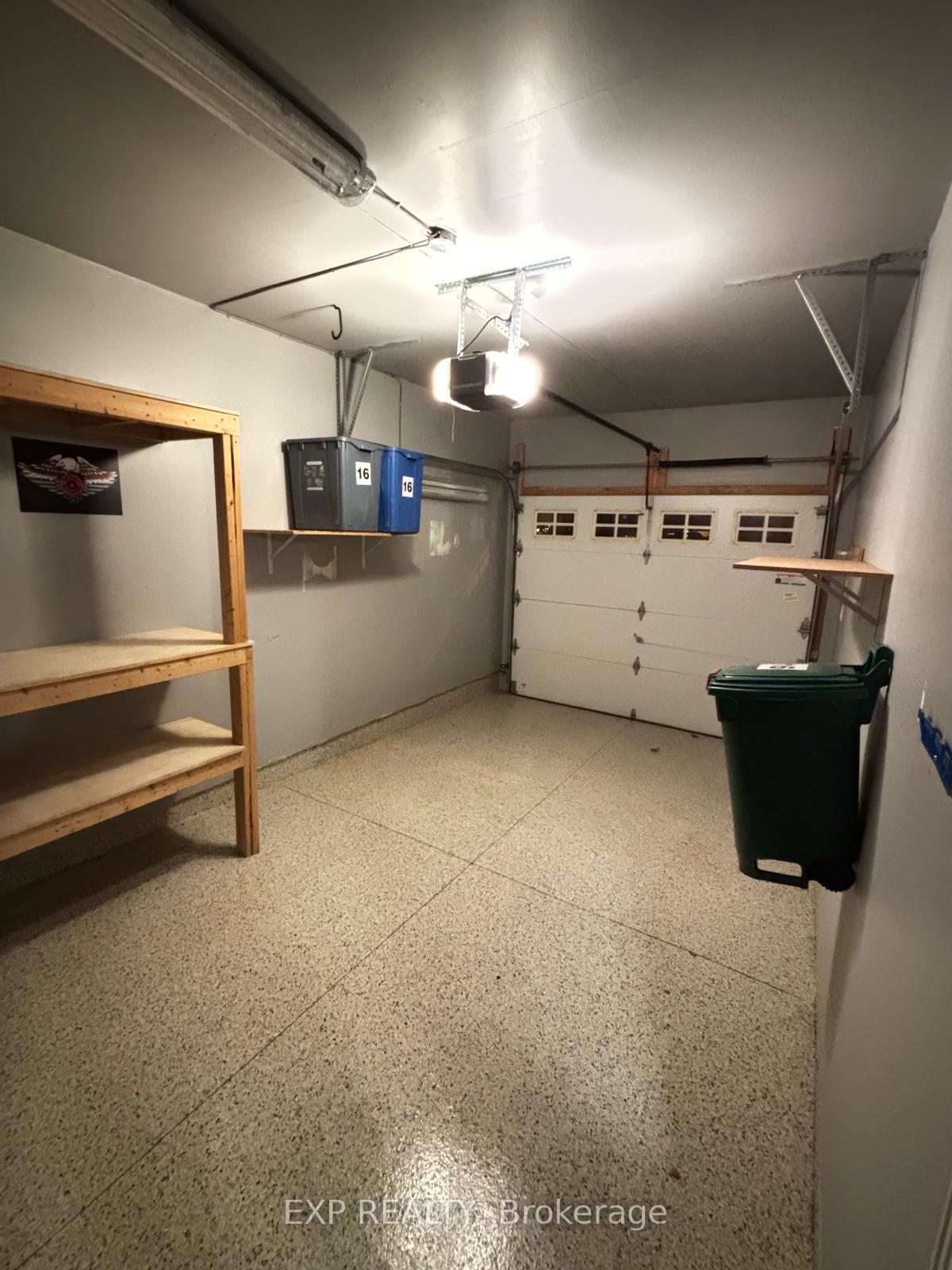 Photo 11 of Unit 16, 6 Chestnut Drive, Grimsby, Grimsby West — HOMEH