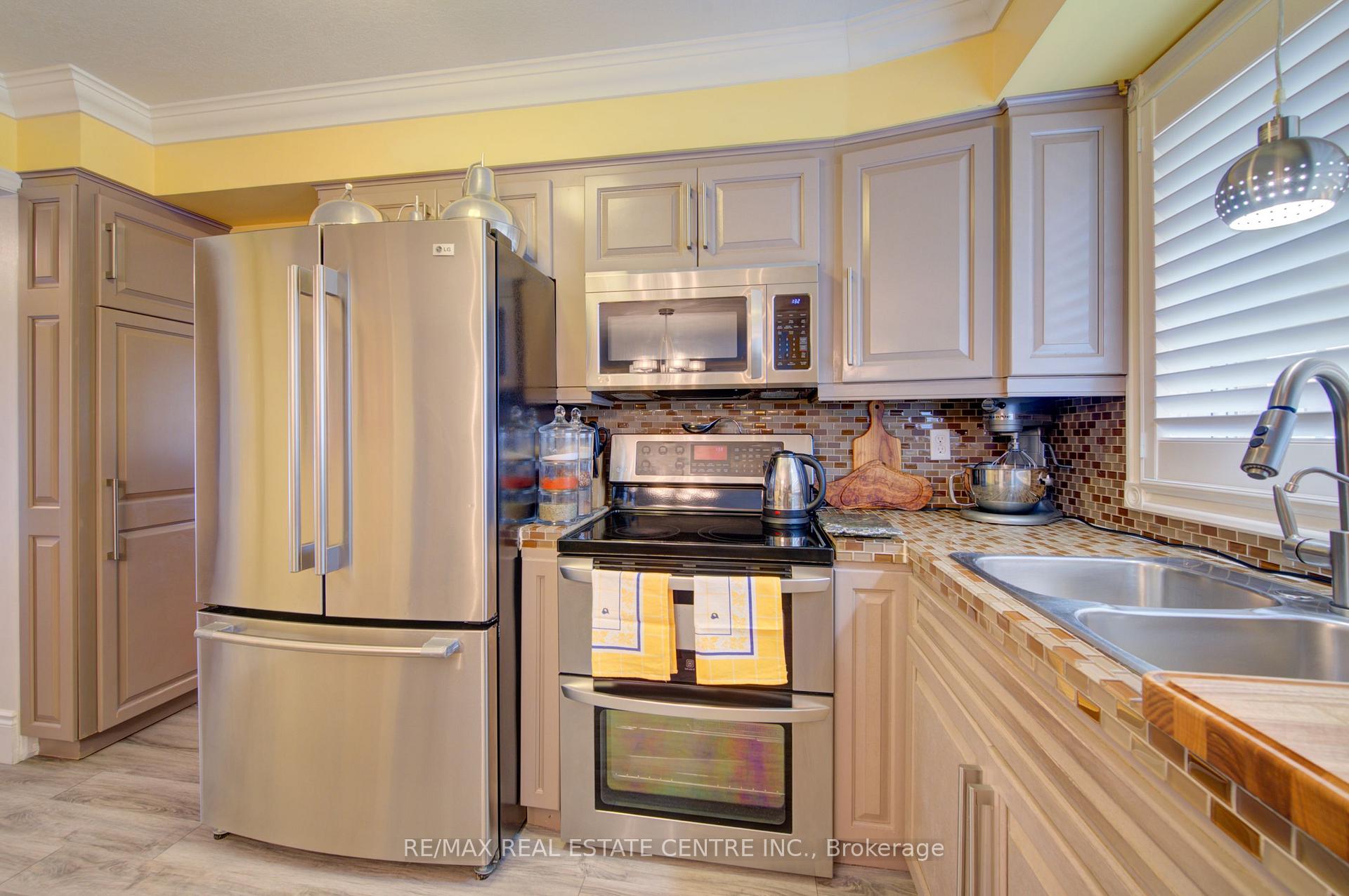 Photo 17 of 103 Southwood Drive, Cambridge, Southwood - Kinbridge — HOMEH