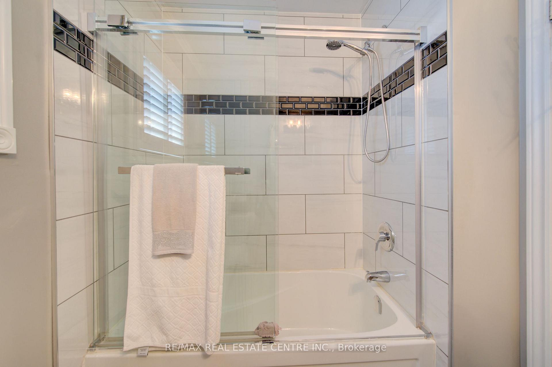 Photo 35 of 103 Southwood Drive, Cambridge, Southwood - Kinbridge — HOMEH