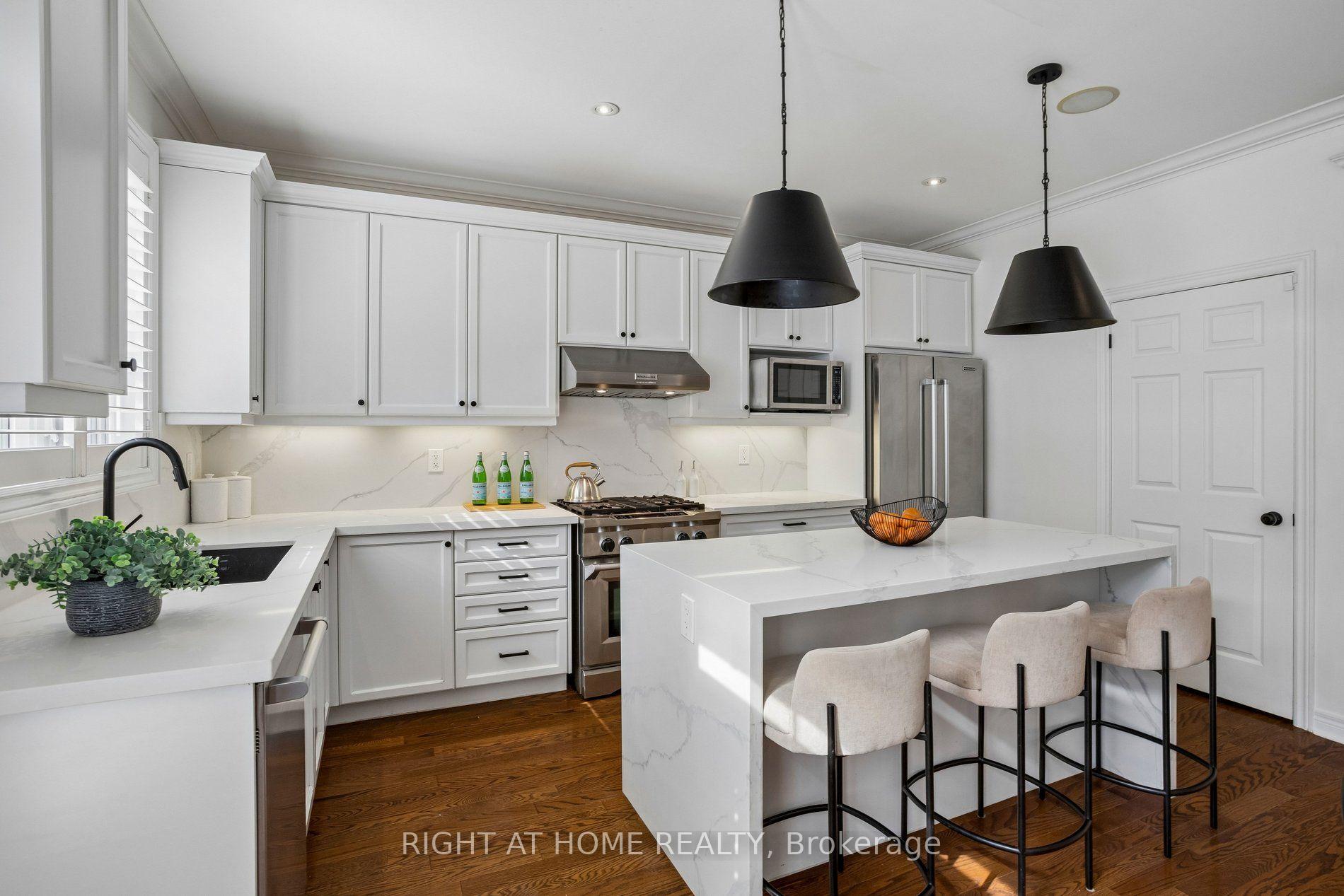 Photo 9 of 26 Bignell Crescent, Ajax, Northeast Ajax — HOMEH
