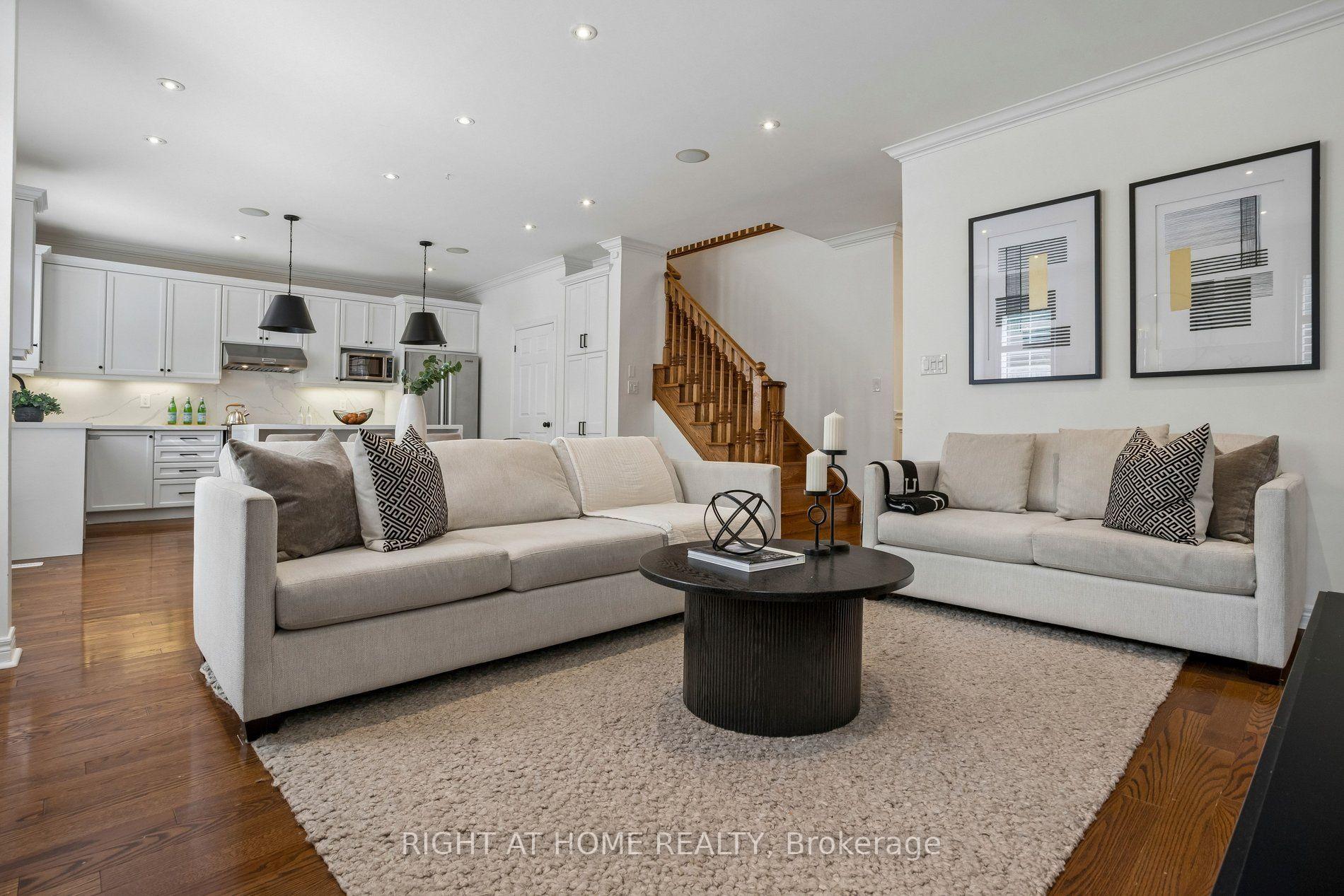 Photo 8 of 26 Bignell Crescent, Ajax, Northeast Ajax — HOMEH