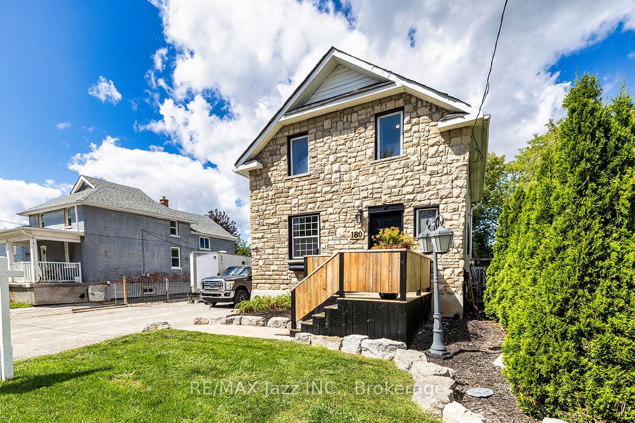 Front of 180 Olive Avenue