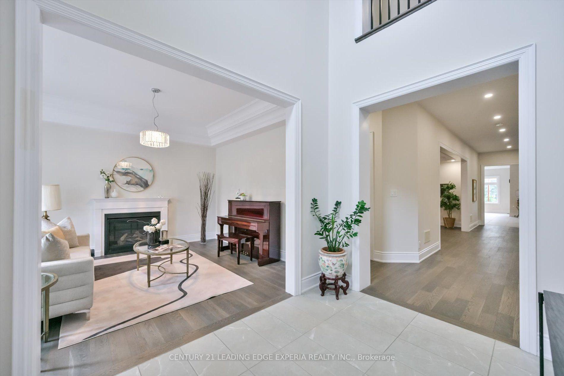 Photo 7 of 5006 14th Avenue, Markham, Milliken Mills East — HOMEH