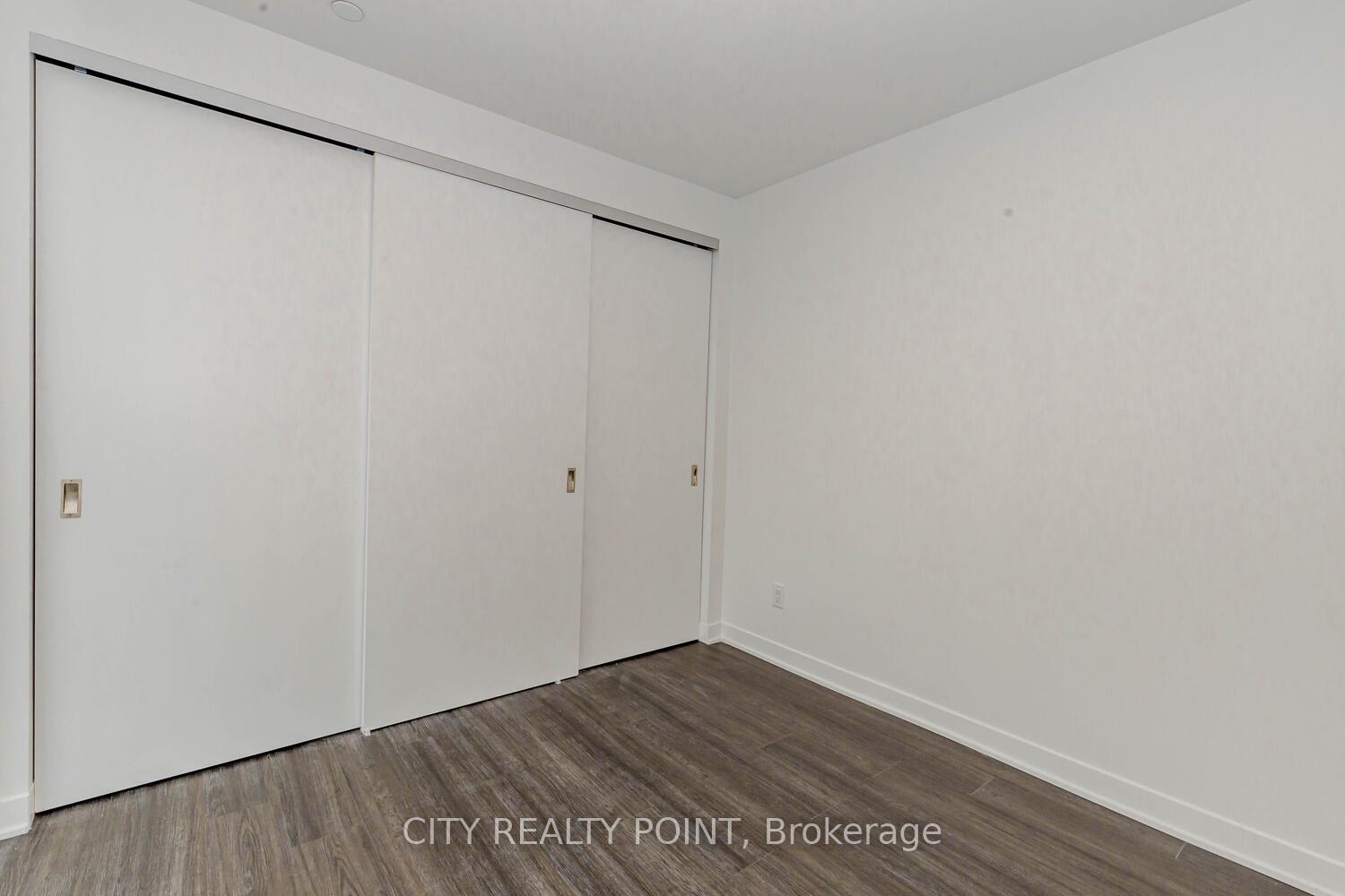 Photo 15 of Unit 1206, 185 Alberta Avenue, Toronto, Oakwood Village — HOMEH