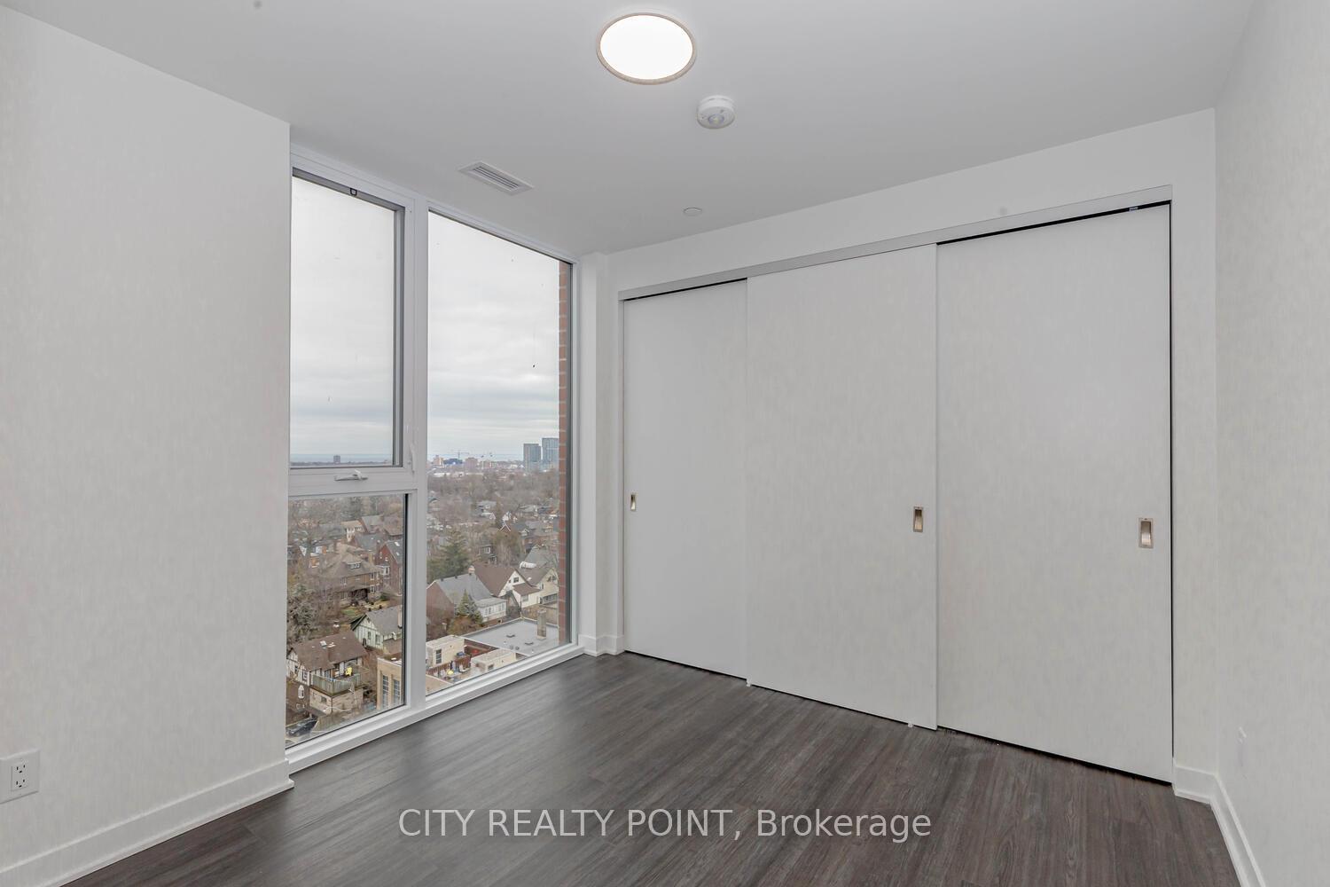 Photo 18 of Unit 1206, 185 Alberta Avenue, Toronto, Oakwood Village — HOMEH