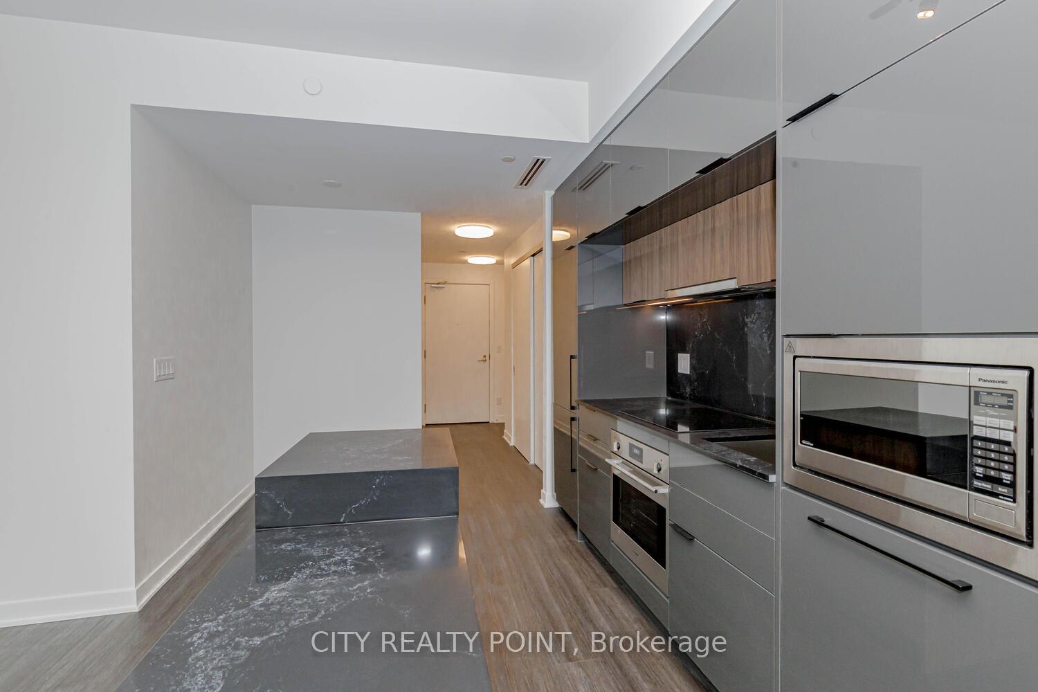 Photo 22 of Unit 1206, 185 Alberta Avenue, Toronto, Oakwood Village — HOMEH