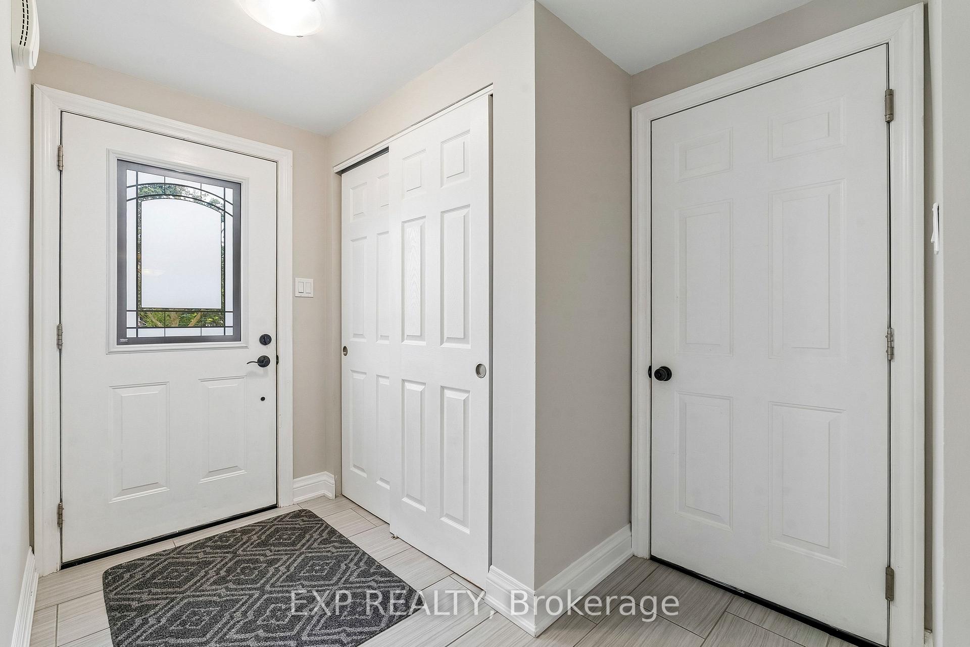 Photo 7 of 138 Lillian Crescent, Barrie, Sunnidale — HOMEH