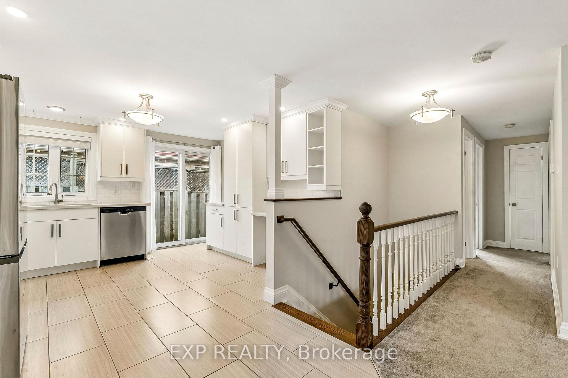 Photo 18 of 138 Lillian Crescent, Barrie, Sunnidale — HOMEH