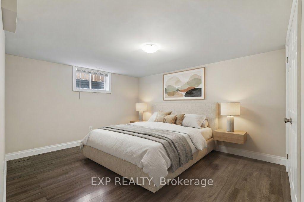 Photo 38 of 138 Lillian Crescent, Barrie, Sunnidale — HOMEH