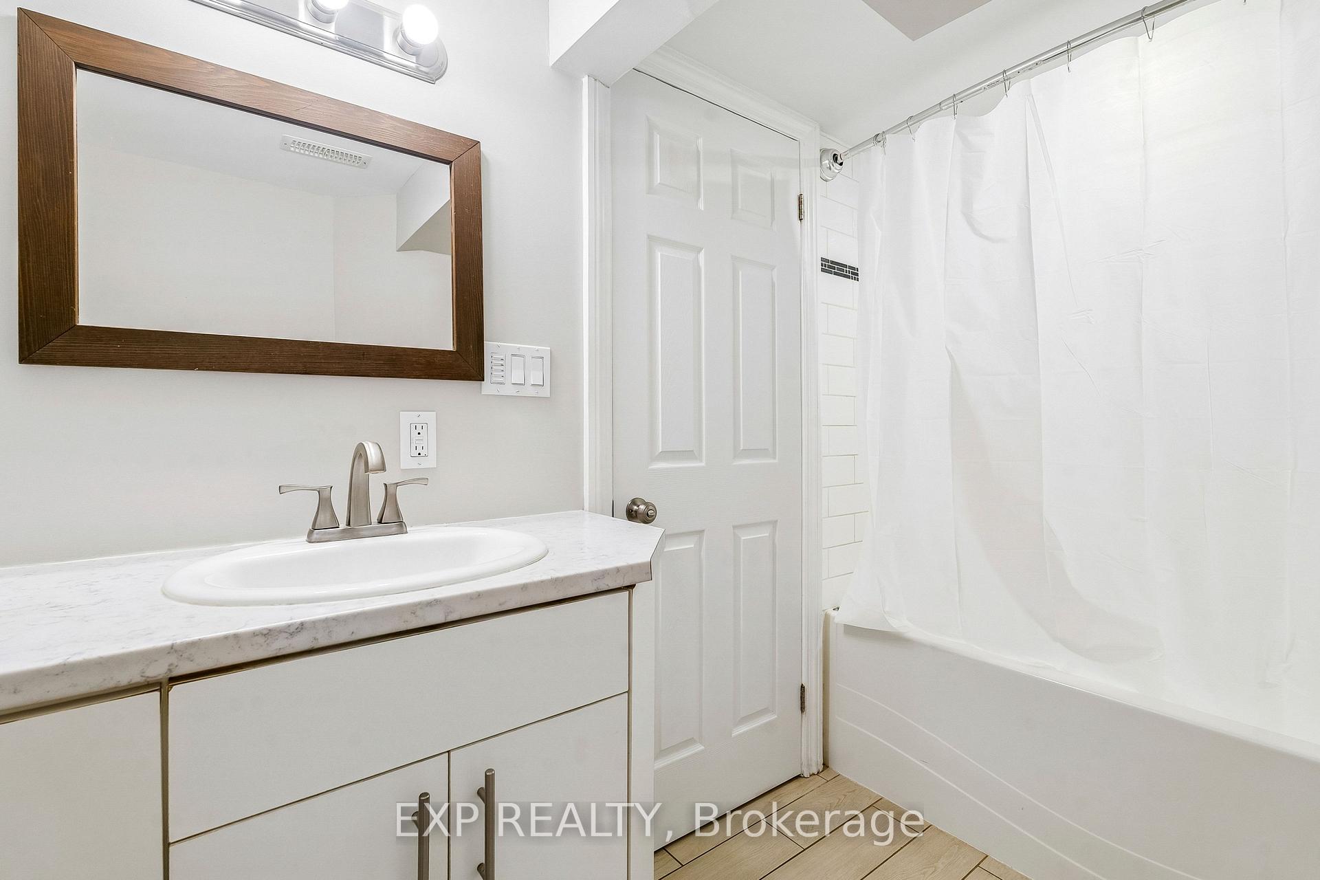 Photo 43 of 138 Lillian Crescent, Barrie, Sunnidale — HOMEH