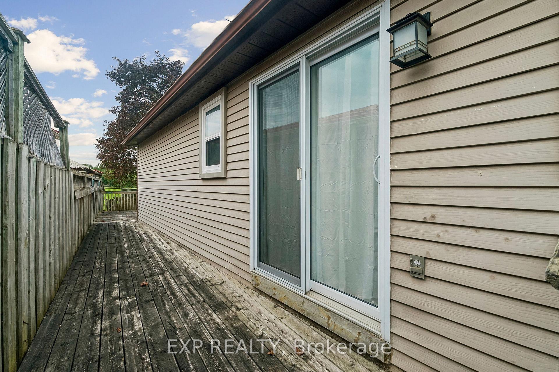 Photo 50 of 138 Lillian Crescent, Barrie, Sunnidale — HOMEH