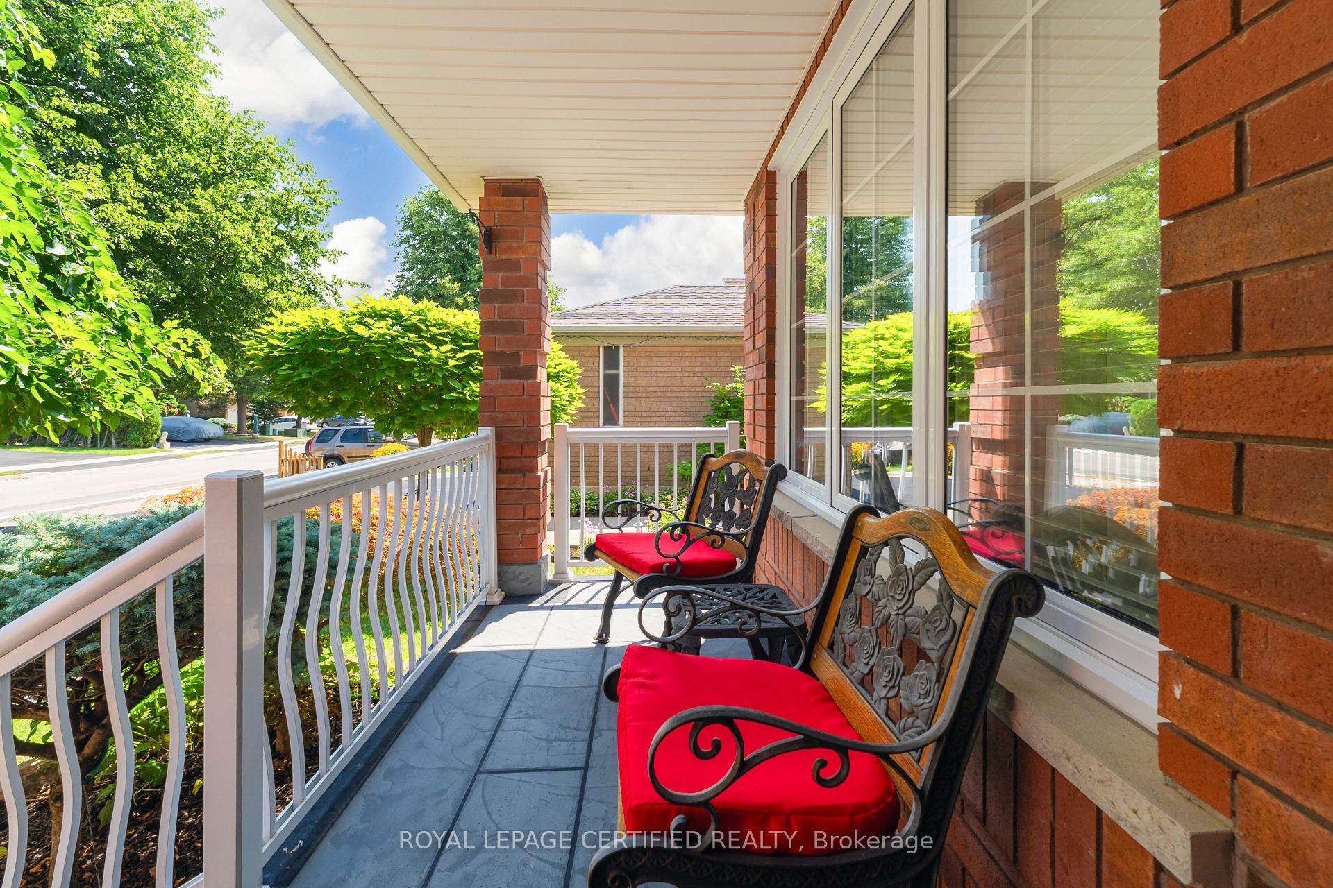 Photo 3 of 84 Softneedle Avenue, Brampton, Sandringham-Wellington — HOMEH